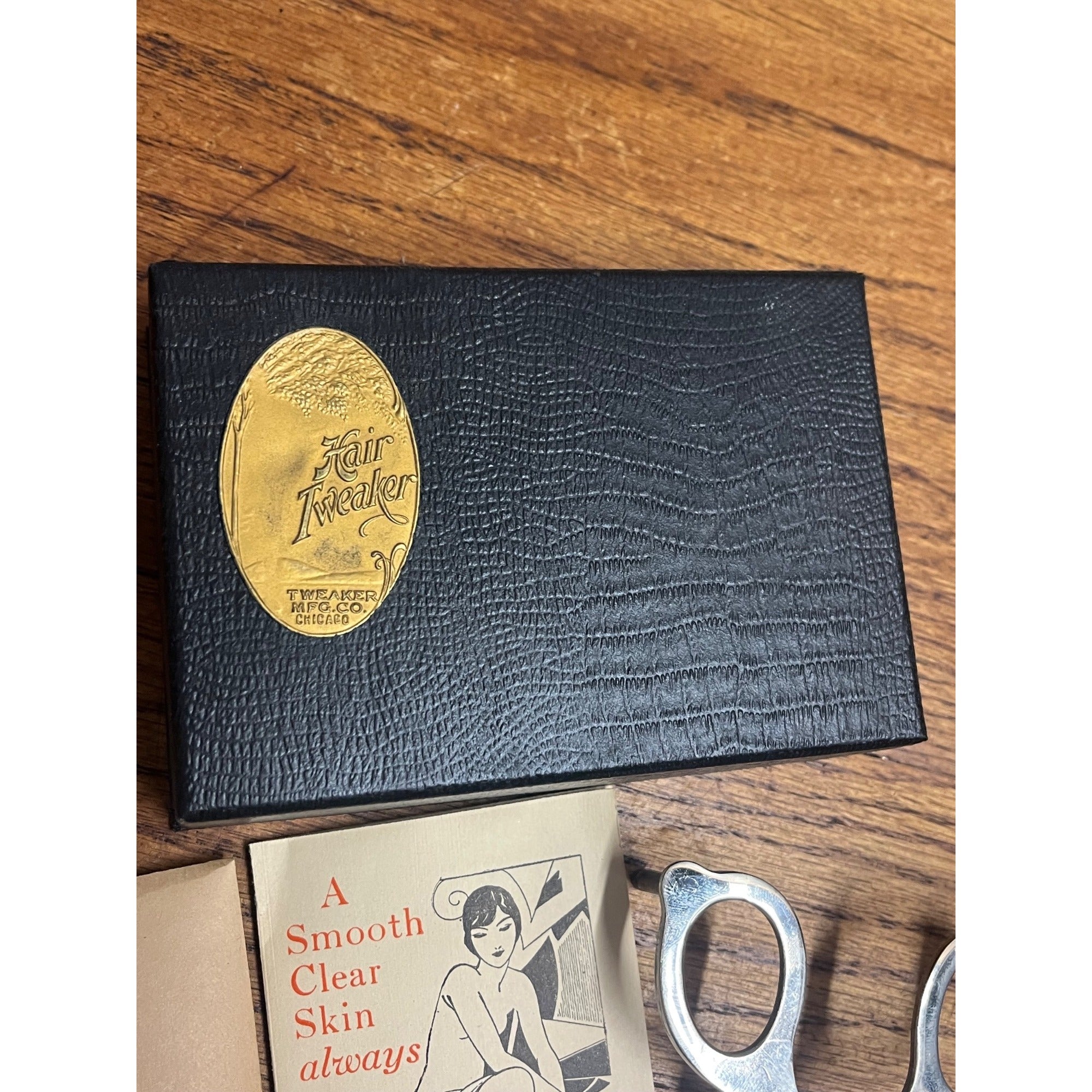 Vintage Hair Tweaker Tweaker Mfg. Co., Chicago Tweasers Grooming Tool NOS w/ Box