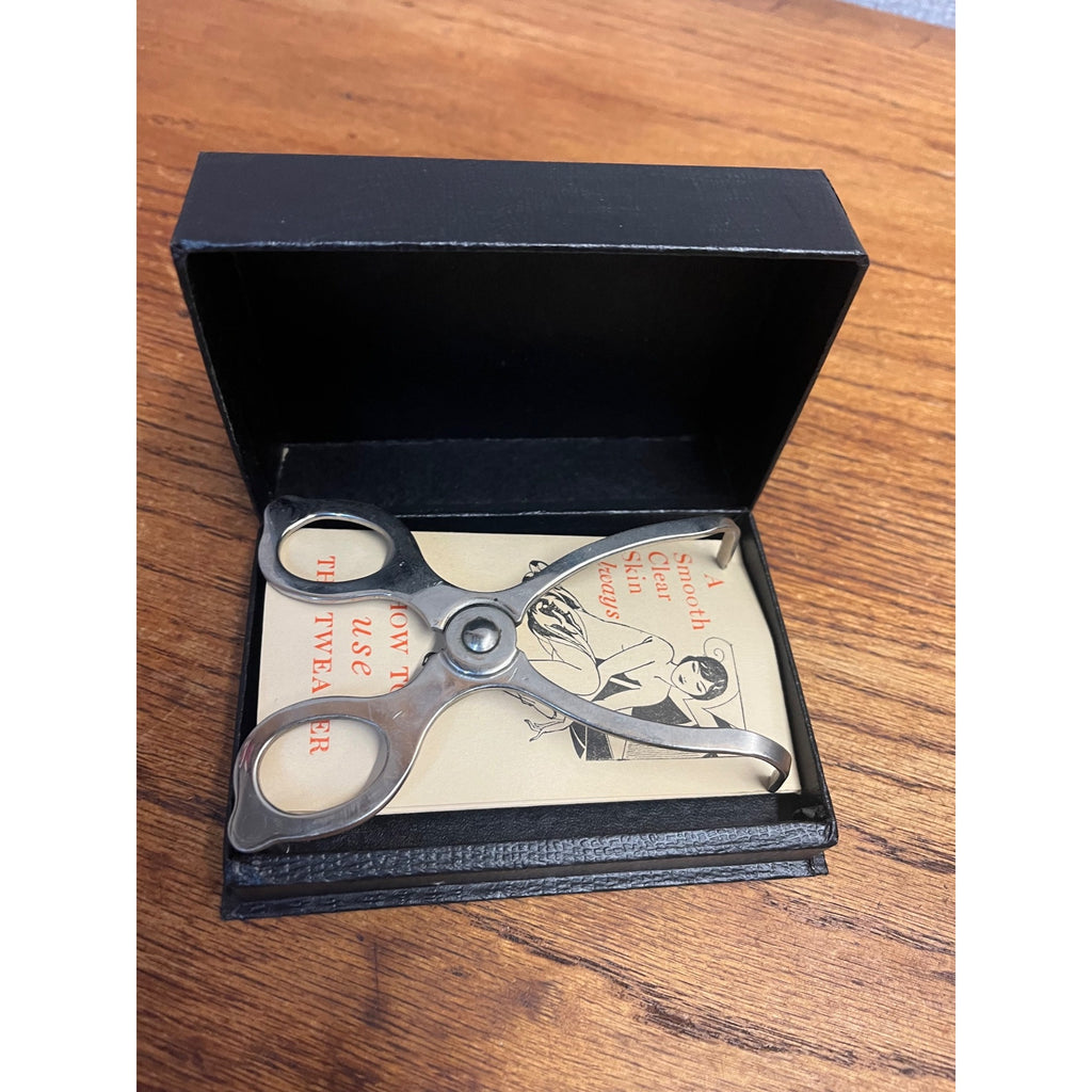 Vintage Hair Tweaker Tweaker Mfg. Co., Chicago Tweasers Grooming Tool NOS w/ Box