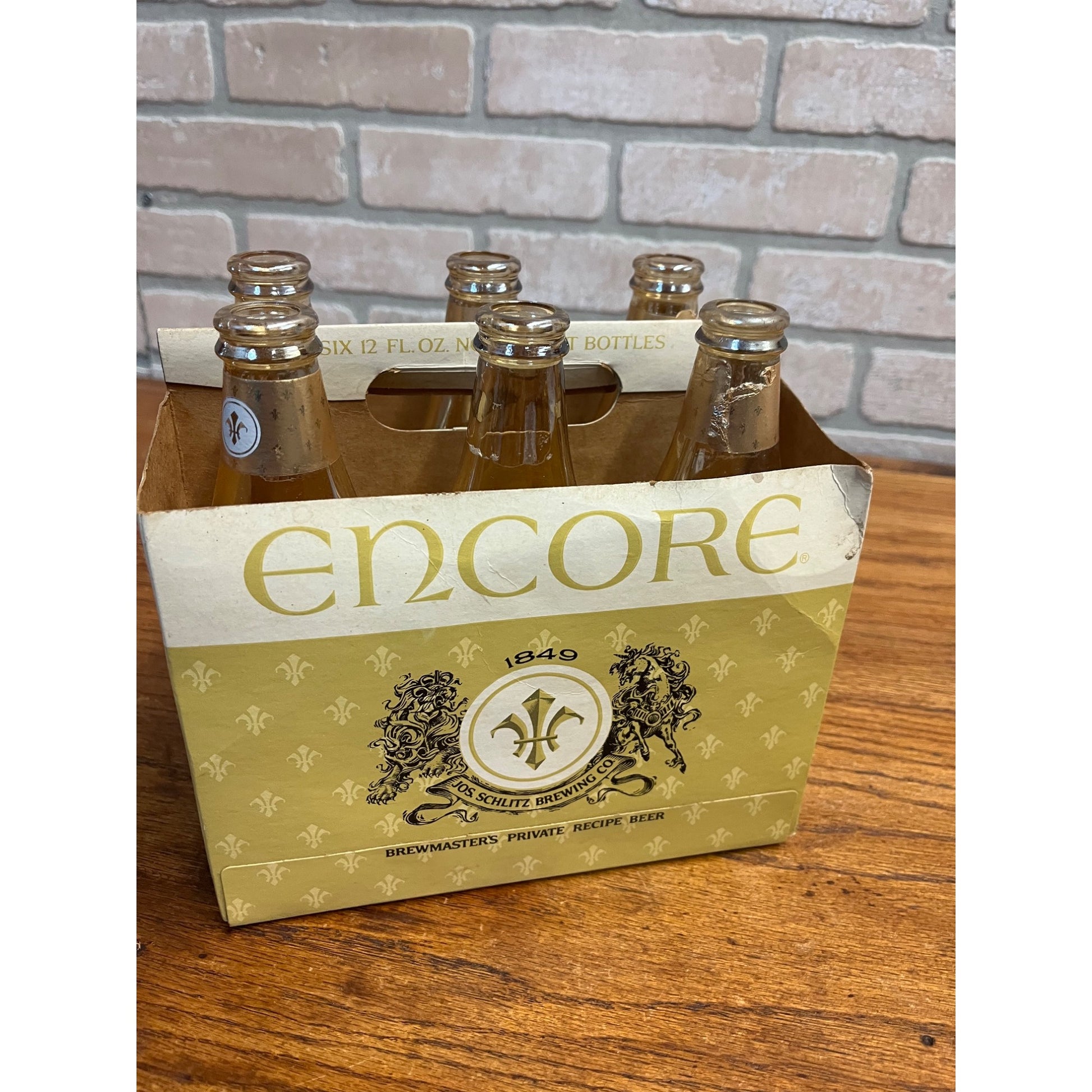 Vintage 1960s Schlitz Encore Beer 6-Pack Cardboard Carrier & Bottles Milwaukee