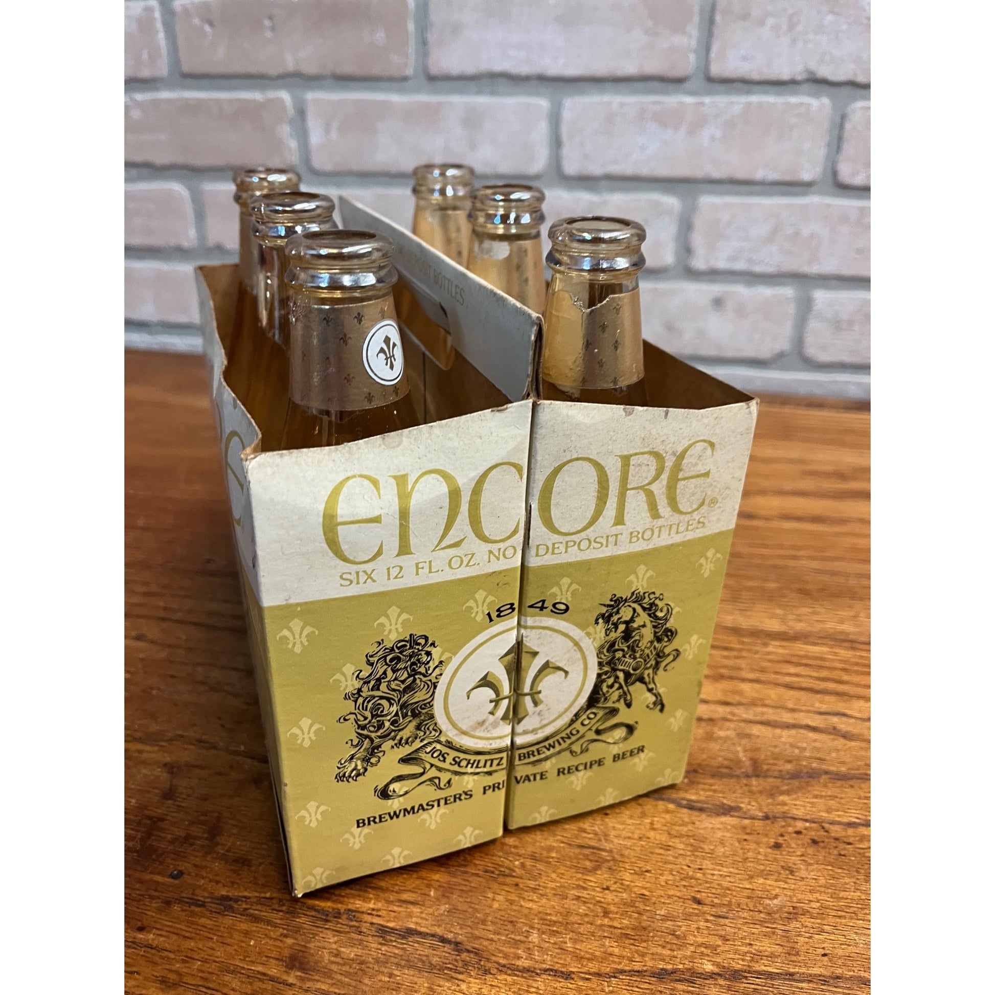 Vintage 1960s Schlitz Encore Beer 6-Pack Cardboard Carrier & Bottles Milwaukee