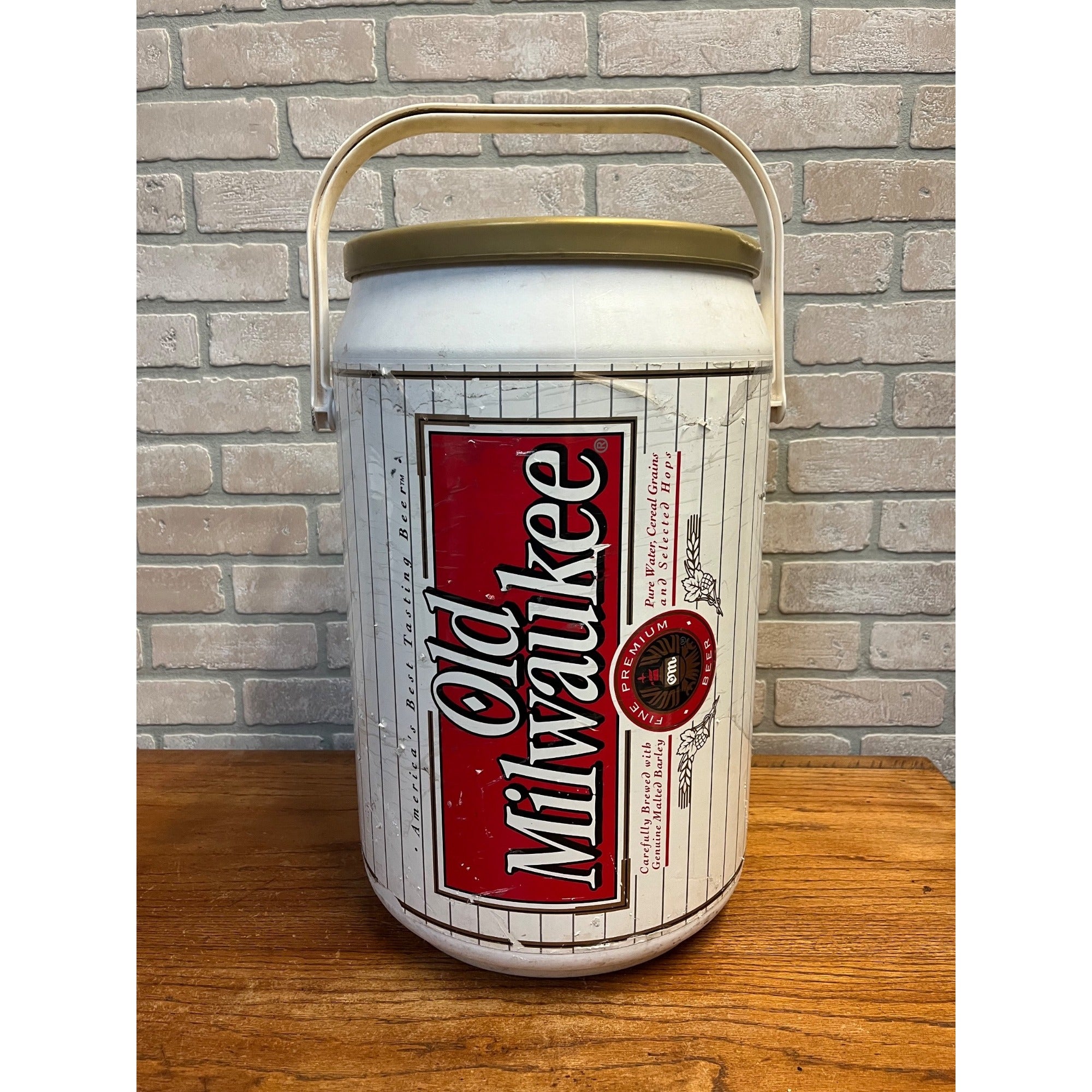 Vintage Old Milwaukee Beer Can Cooler Beach Large Cooler 1980s