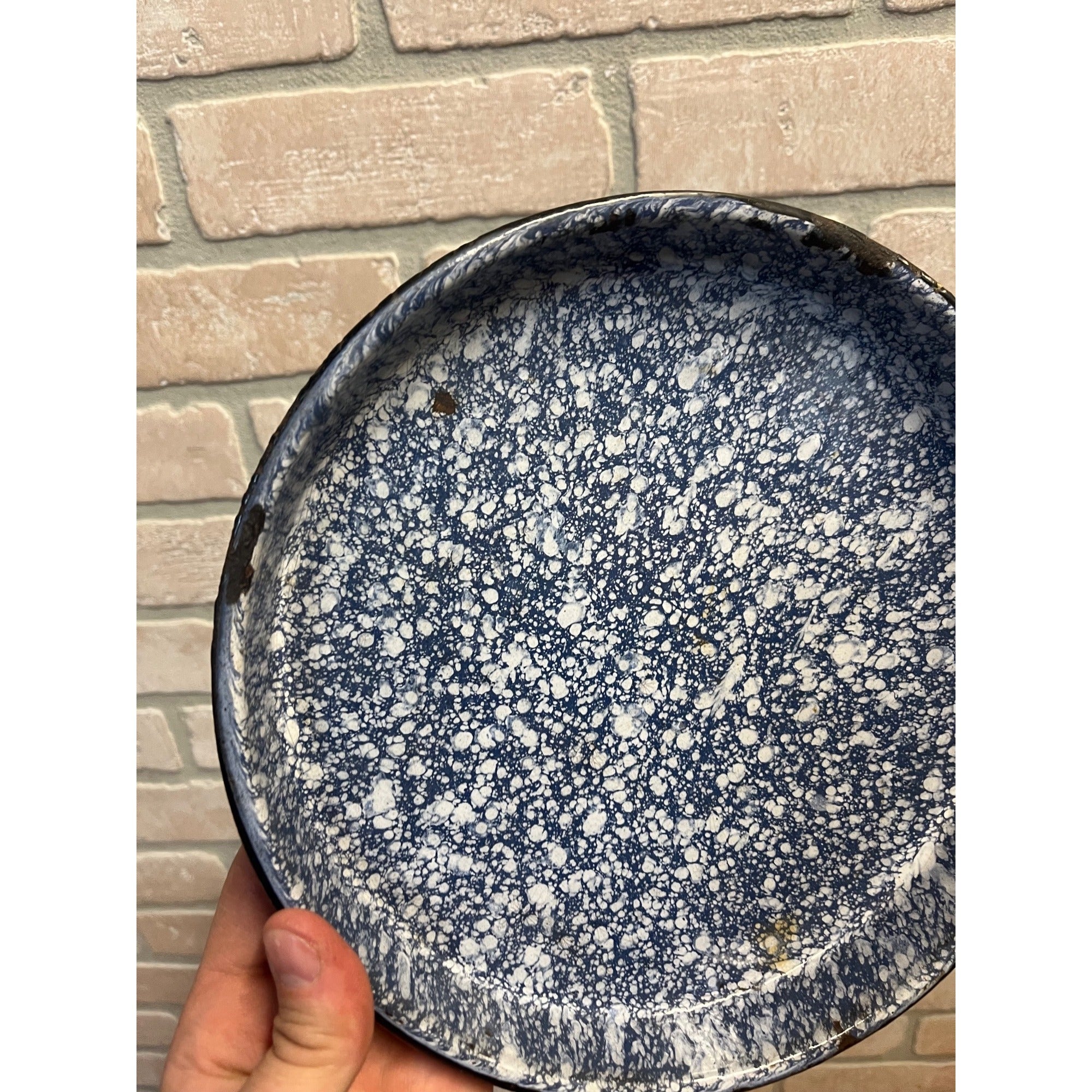 Antique Primitive Cobalt and White Swirl Enamel Graniteware Round Pie Pan/ Baking Dish/ Farmhouse Decor