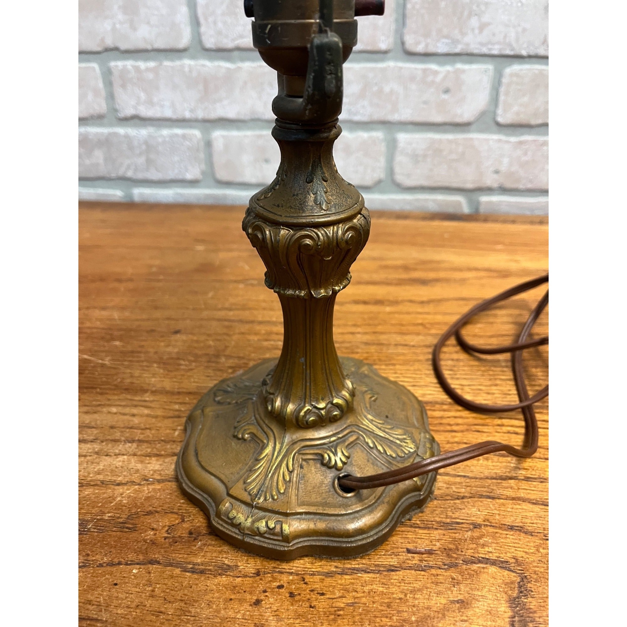 Antique Victorian 1930s Bronze Cast Spelter Ornate Table Lamp - No Shade - Works