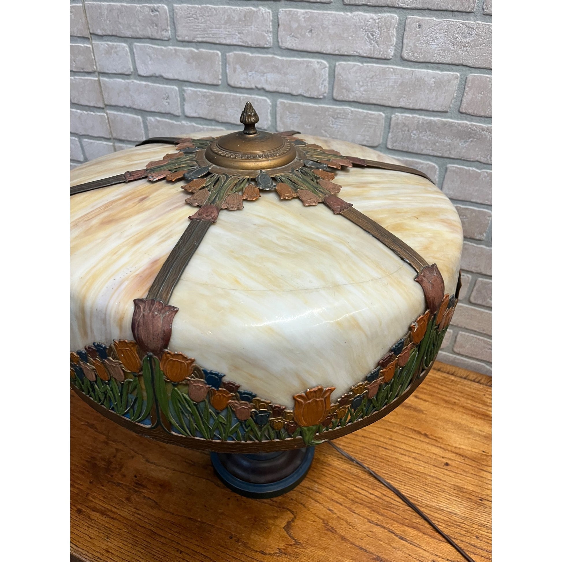 Antique Art Nouveau Tulip 6-Panel Slag Glass Table Lamp Miller Hubbard Era