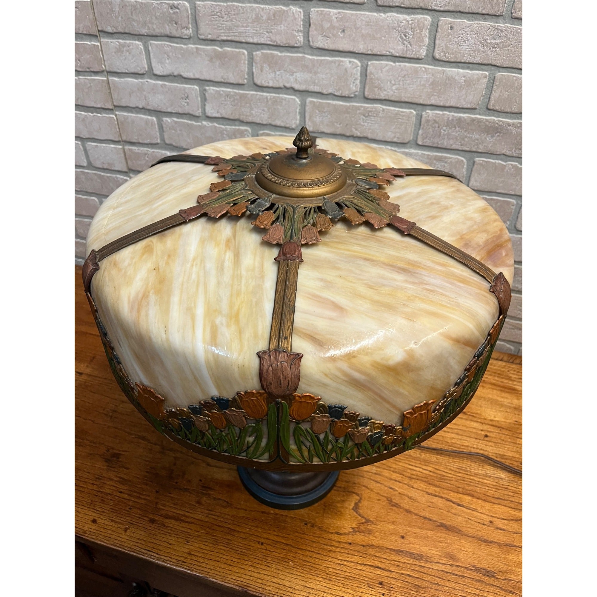 Antique Art Nouveau Tulip 6-Panel Slag Glass Table Lamp Miller Hubbard Era