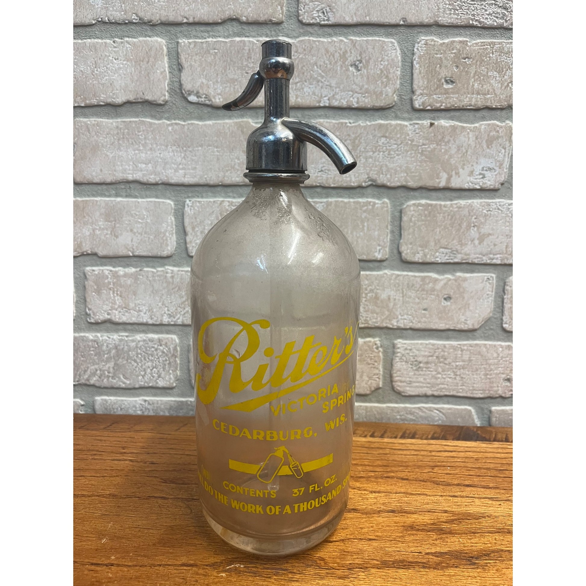 Vintage Ritter's Victoria Springs Cedarburg Wisconsin Seltzer Bottle Wis WI