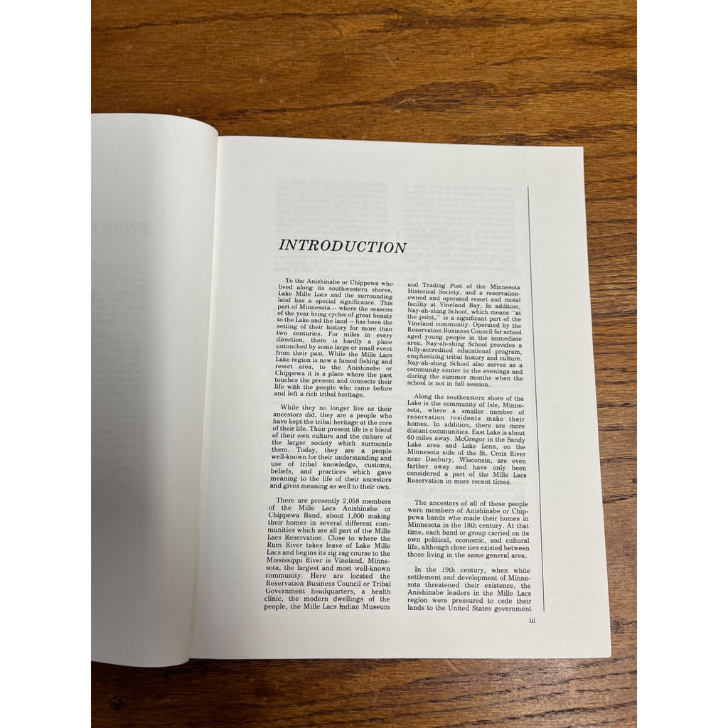 Against Tide of American History: The Story of Mille Lacs Anishinabe (1985) Book