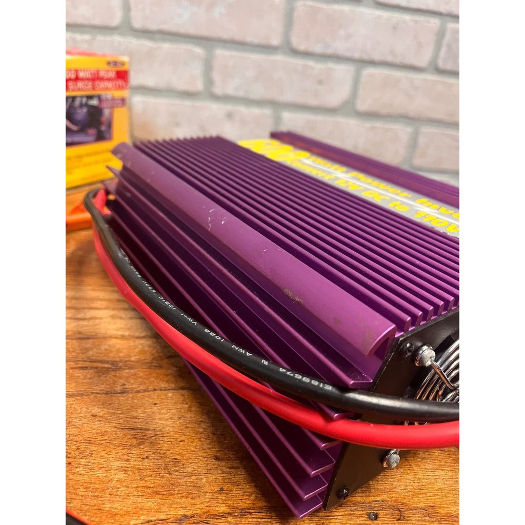 Vintage Rally 600 Watt Power Inverter Open Box Old School - Like New (1999)