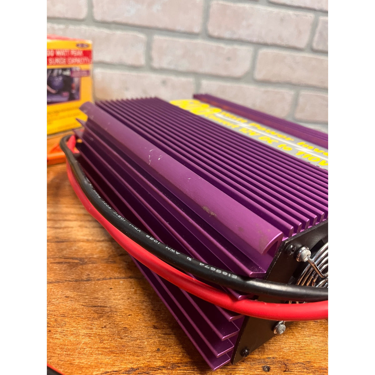 Vintage Rally 600 Watt Power Inverter Open Box Old School - Like New (1999)