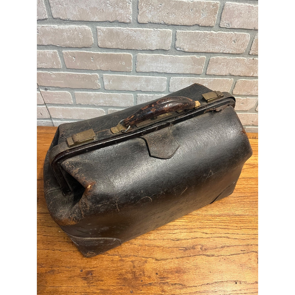 Antique Early 1900s Doctor Bag Medicine Bag Black Leather No Key - Distressed