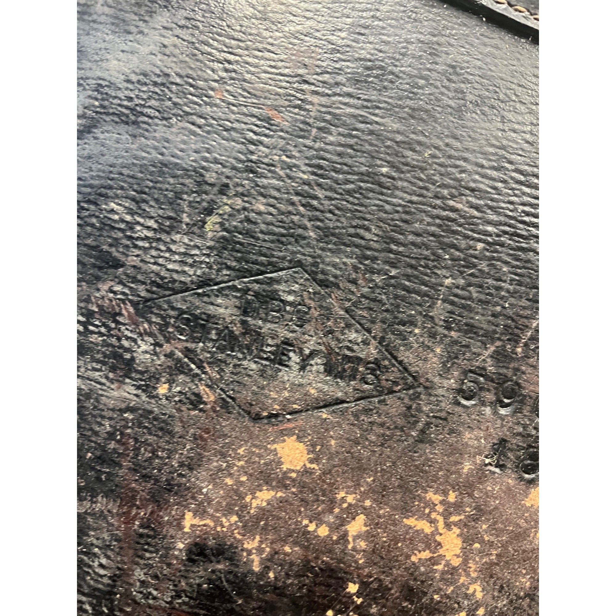 Antique Early 1900s Doctor Bag Medicine Bag Black Leather No Key - Distressed