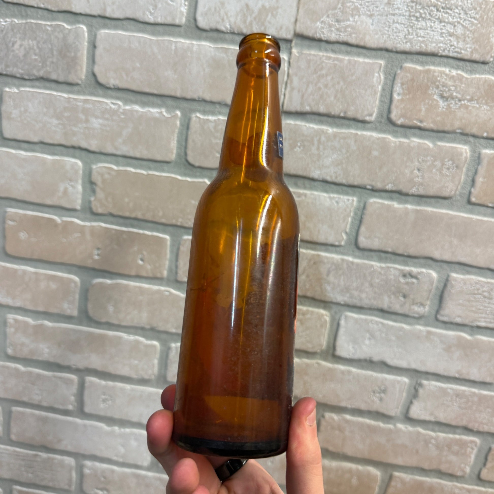 Vintage Old Milwaukee Schlitz IRTP Label Beer Bottle Wisconsin 12oz