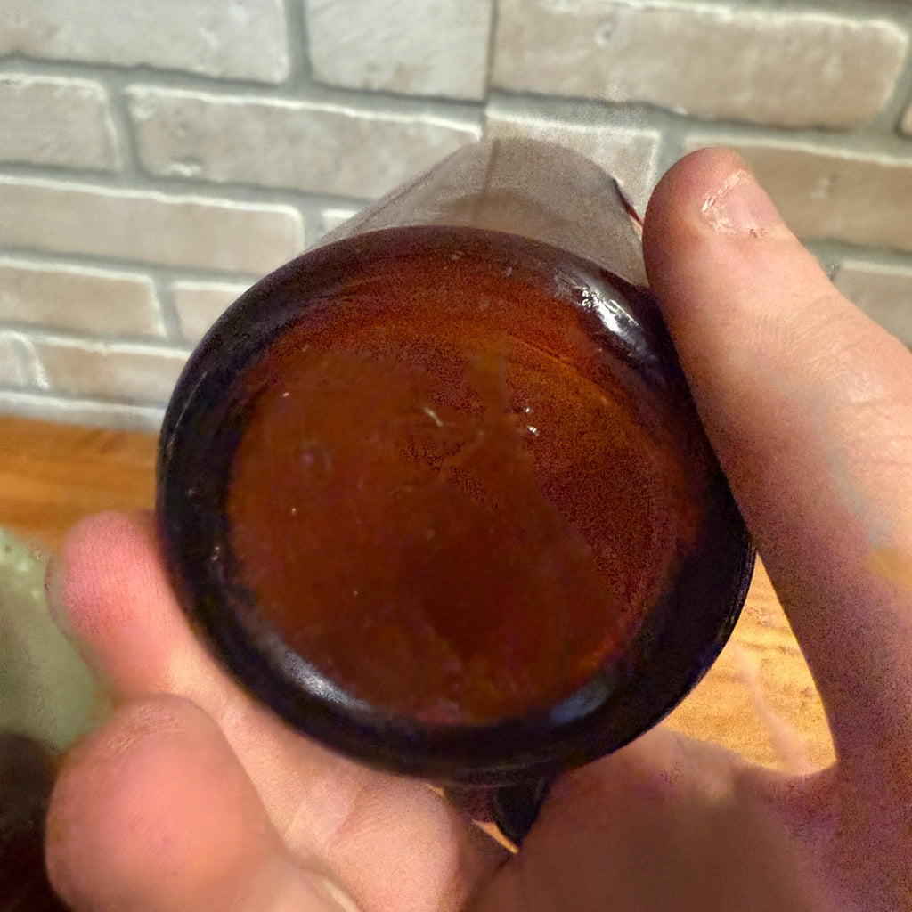 Vintage Old Milwaukee Schlitz IRTP Label Beer Bottle Wisconsin 12oz