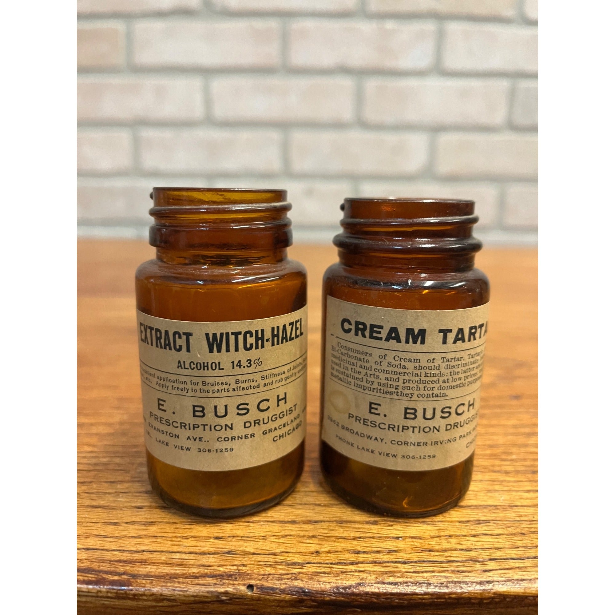 Vintage E. Busch Chicago Druggist Amber Apothecary Jars Paper Label Lot (2)