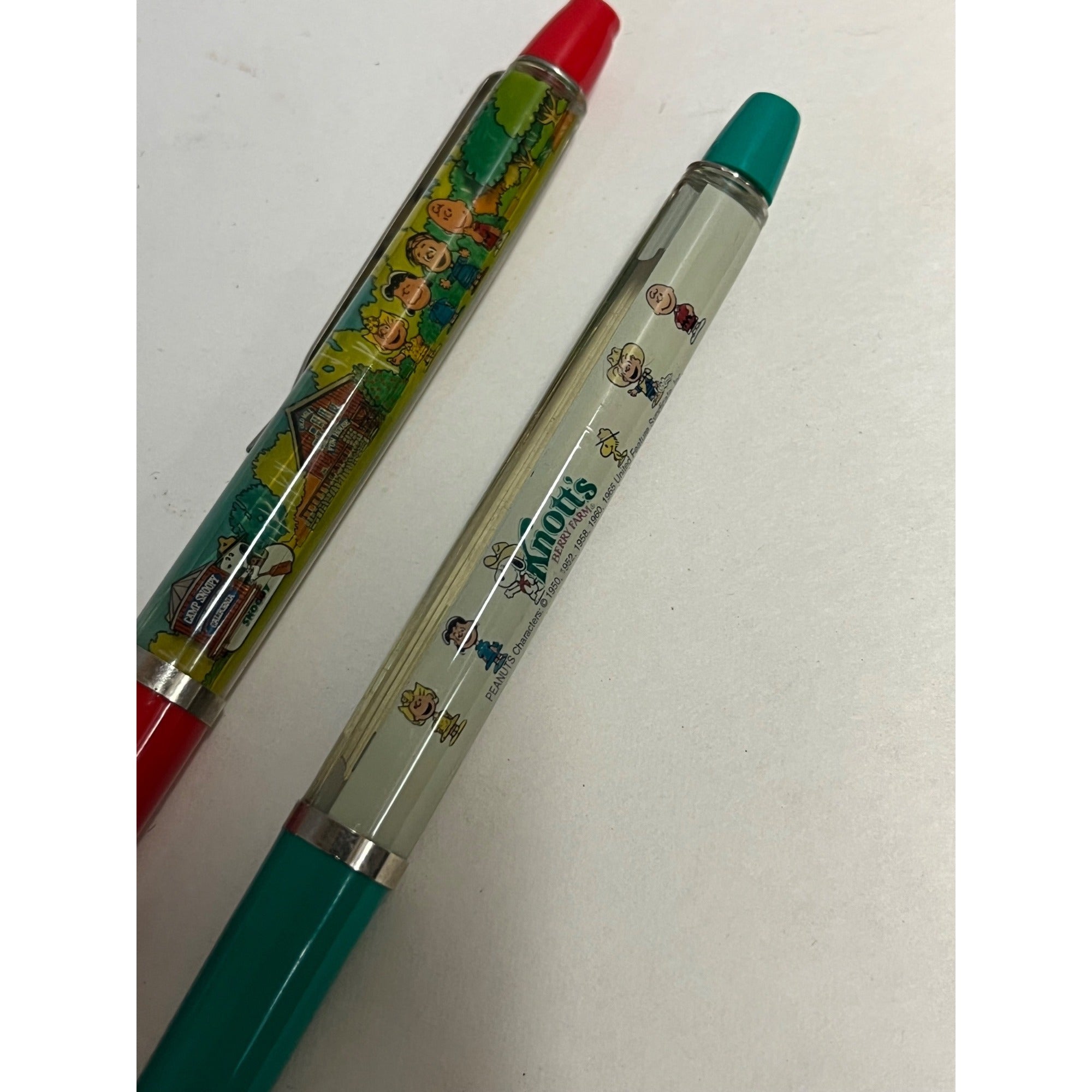 Vintage Knotts Berry Farm Floating Pen Moving Lot (2) Peanuts Snoopy Characters