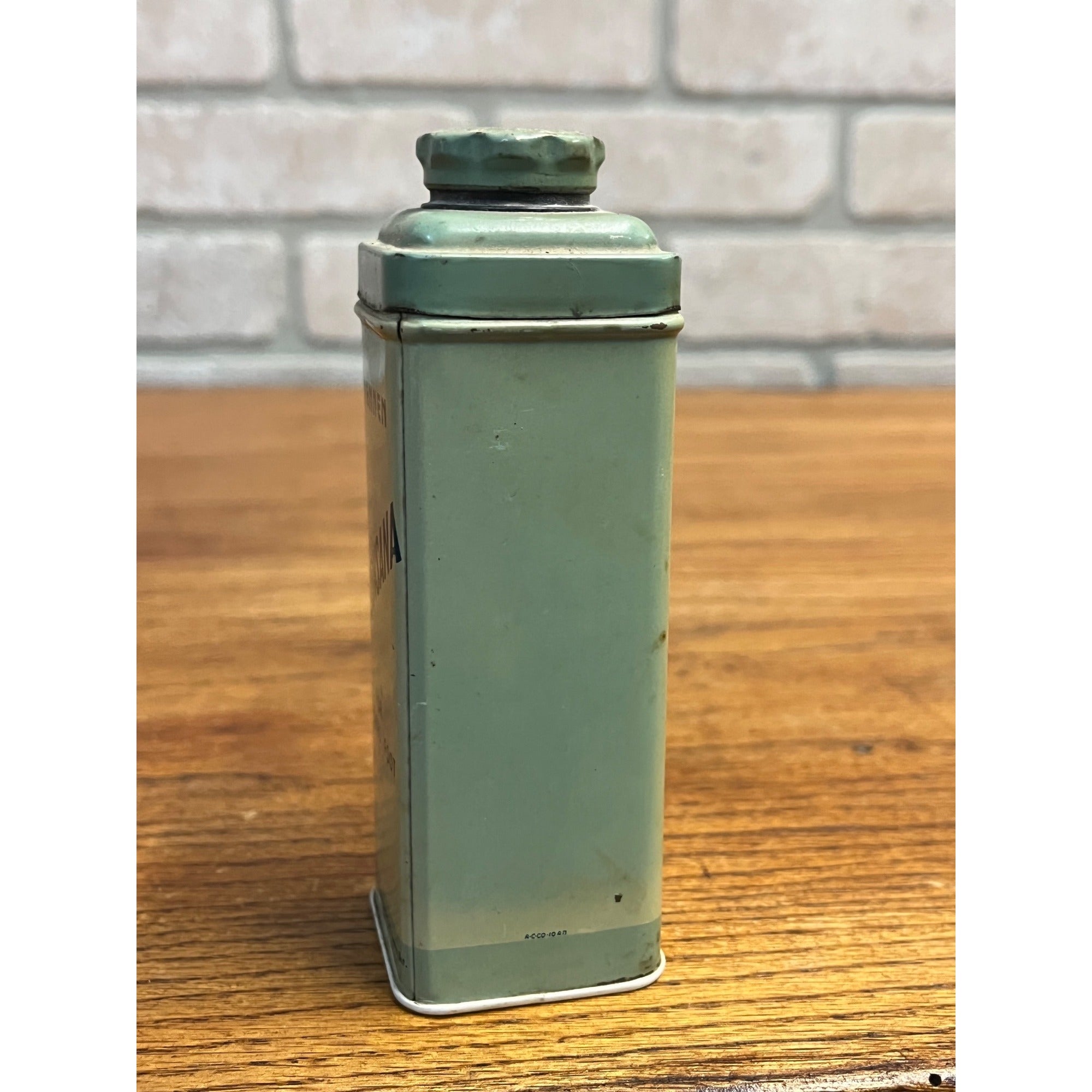 Vintage 1940s Mennen Quinsana Talc Tin w/ Contents Medicine Apothecary Pharmacy