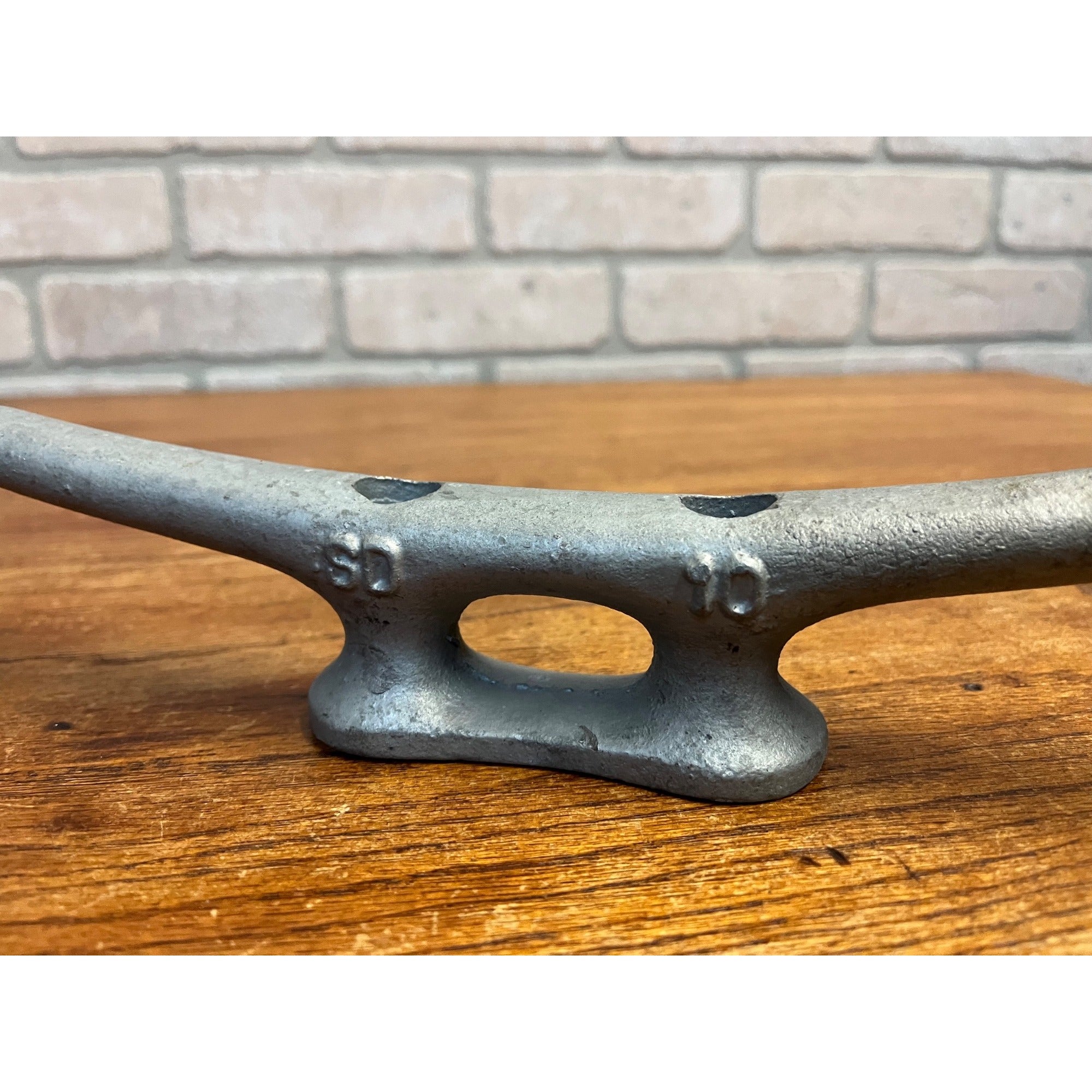 Vintage Nautical Galvanized Boat Ship Cleat Sea Dog Brand Sd 10 -- 10"