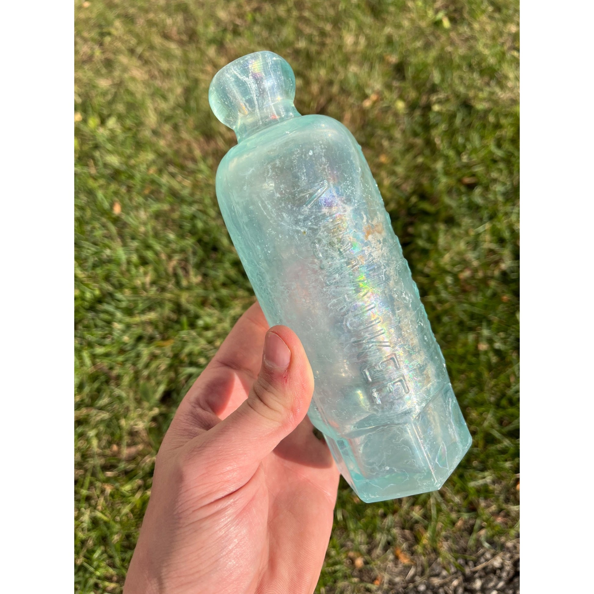 L. Werrbach c1890s Milwaukee Wis Aqua Blue Soda Bottle Blob Top Hutchinson