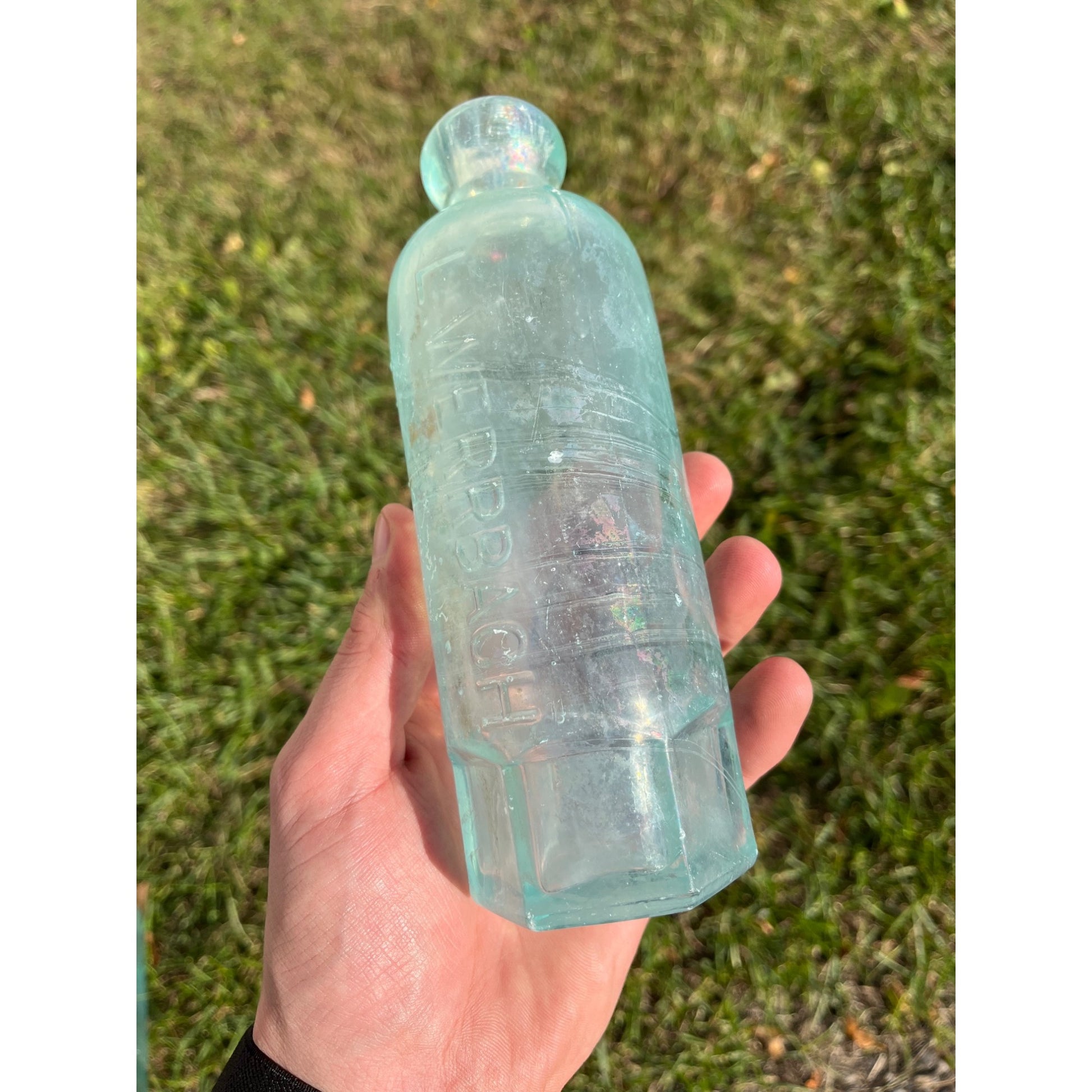 L. Werrbach c1890s Milwaukee Wis Aqua Blue Soda Bottle Blob Top Hutchinson