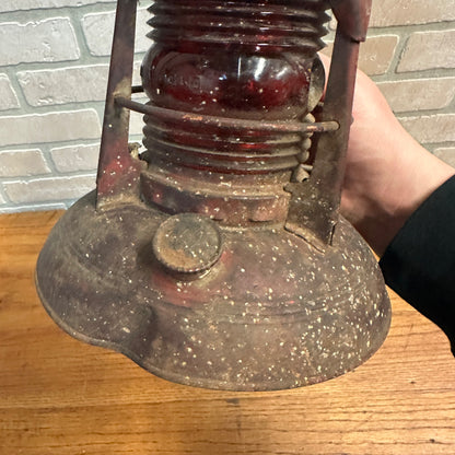 Vintage DIETZ No 40 Traffic Gard Lantern Red Globe Embury w Handle