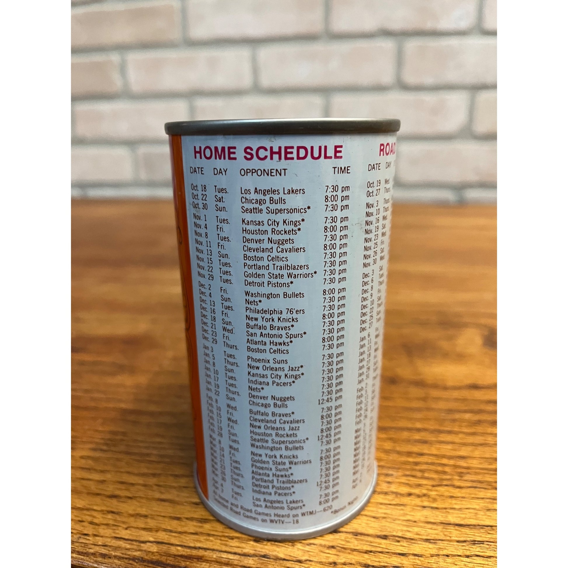 GRAF'S ROOT BEER - 1977-78 MILWAUKEE BUCKS SCHEDULE - Soda Can Coin Bank