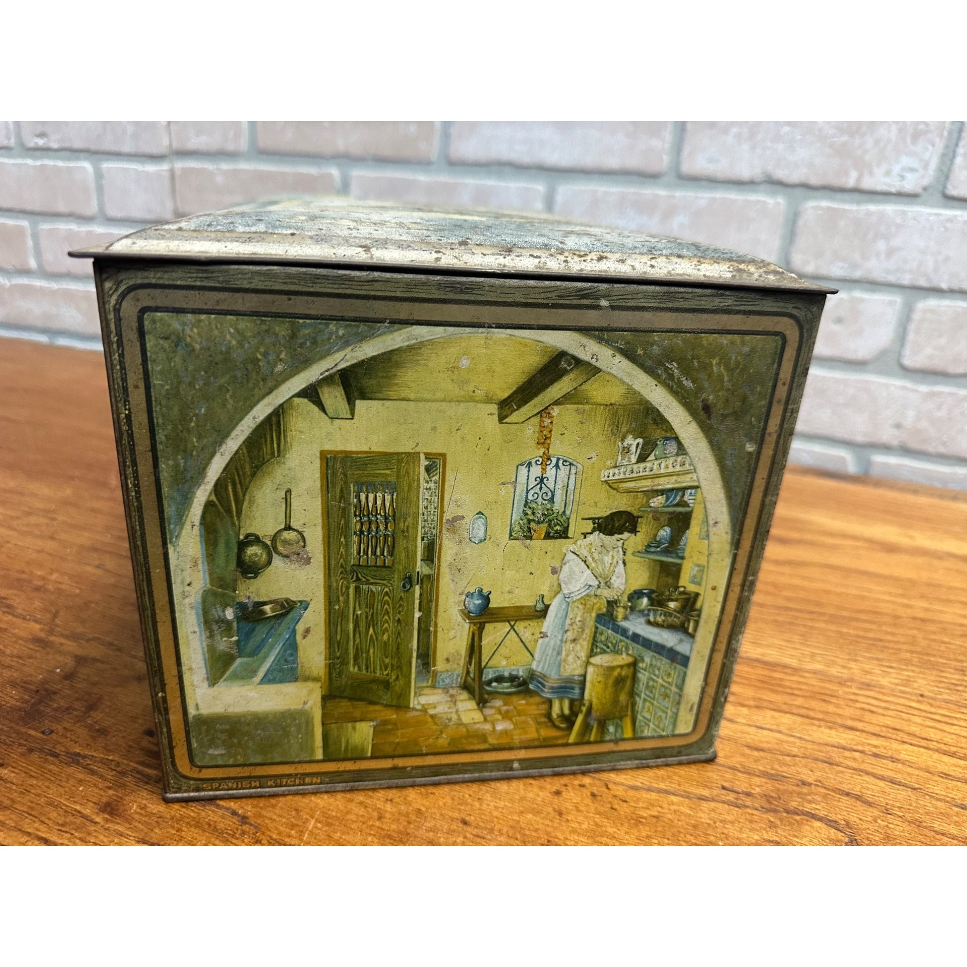 Vintage Canco Tin Biscuit Cookie Box Treasure Chest Early Settler Scenes