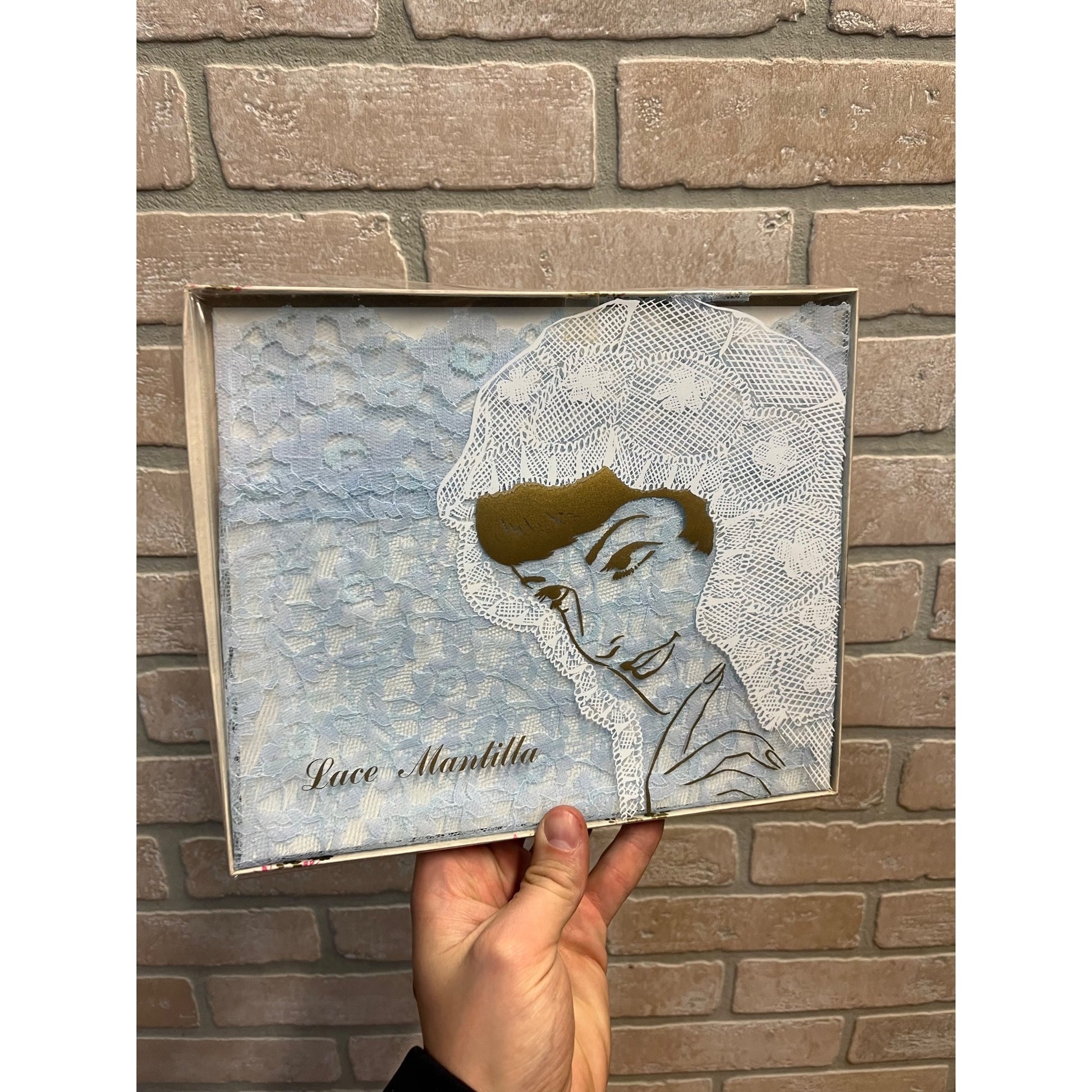 Vintage 1960s Mantilla Chantilly Blue Lace Head Cover Scarf Church Veil NOS