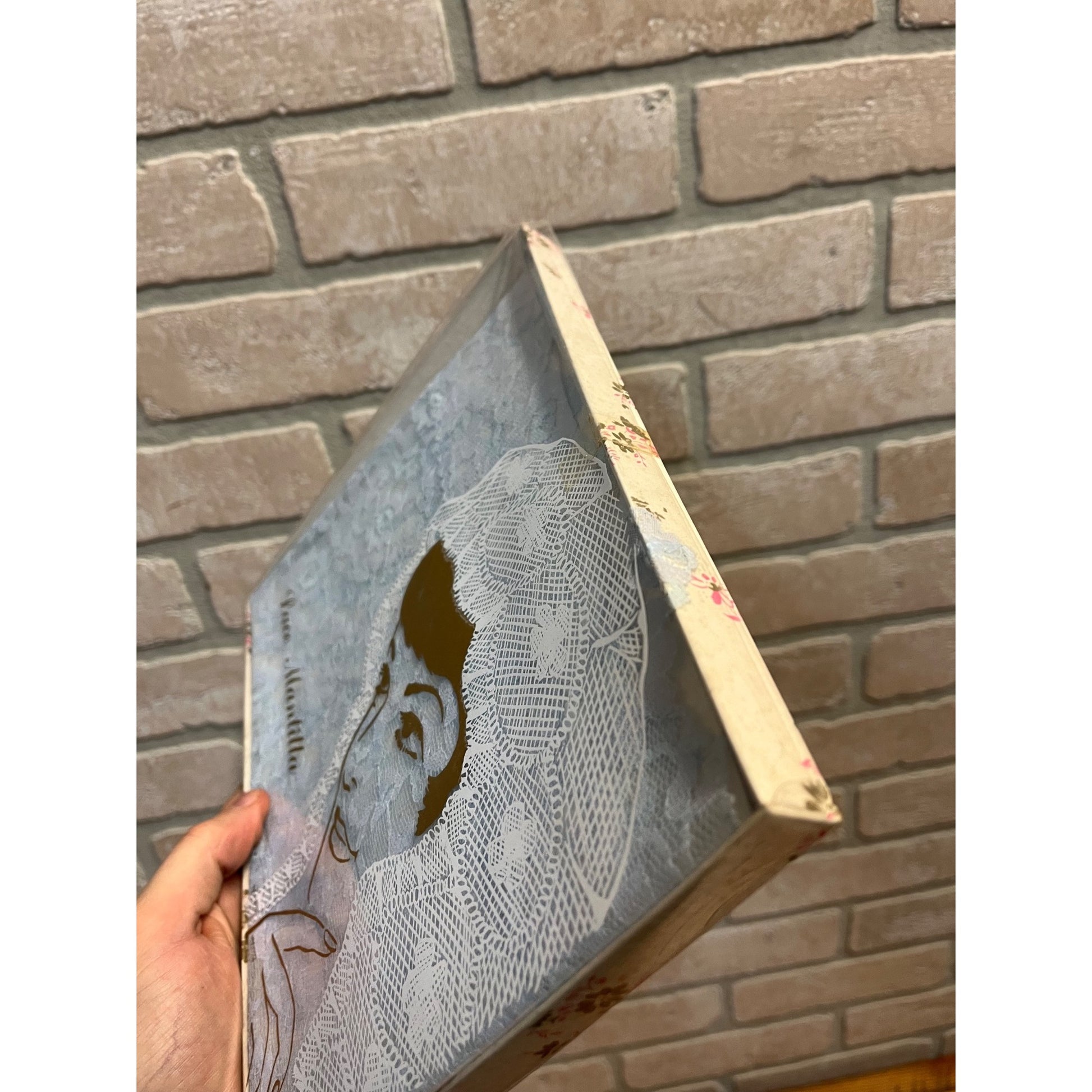 Vintage 1960s Mantilla Chantilly Blue Lace Head Cover Scarf Church Veil NOS