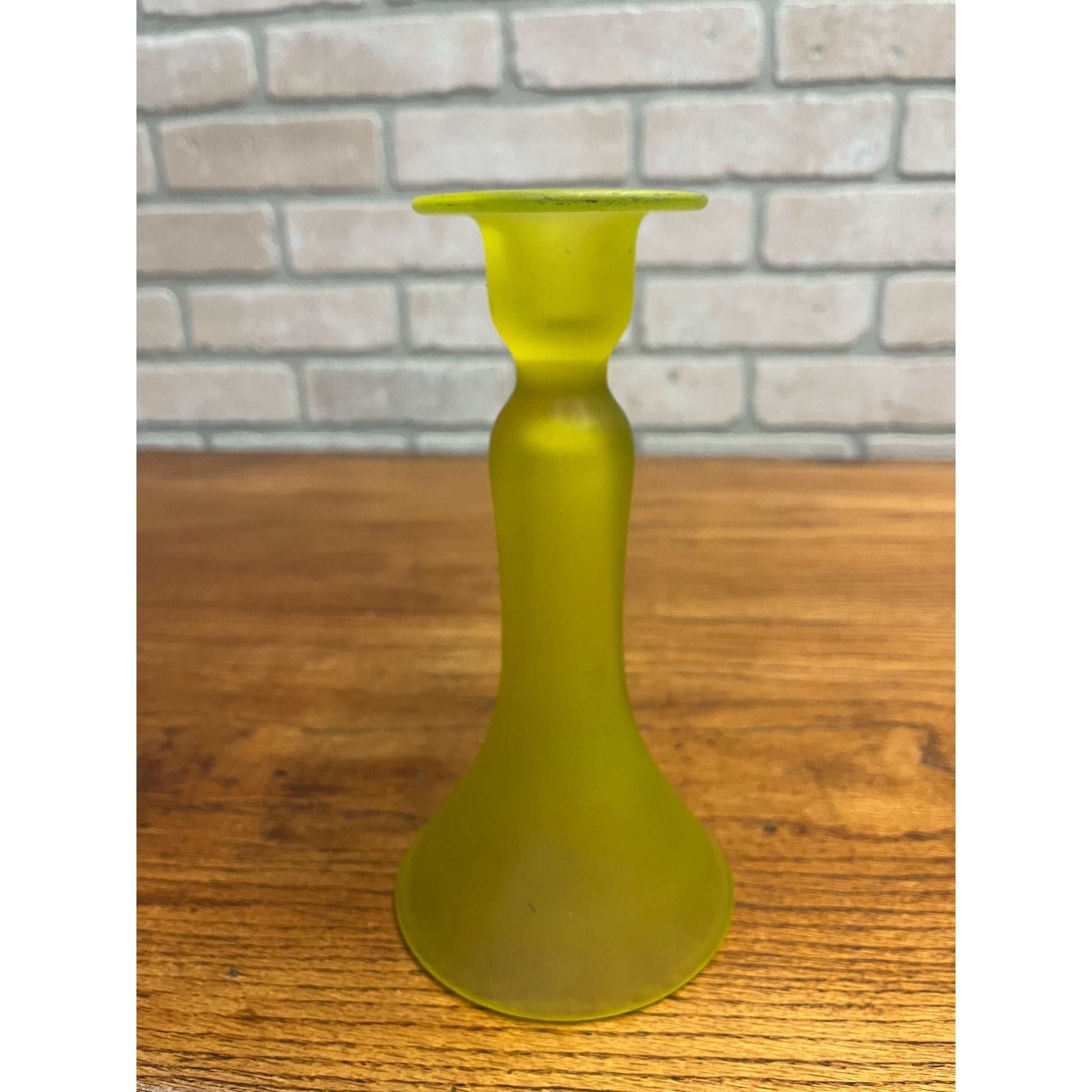 Vintage Tiffin Glass Co Canary Yellow Satin Frosted Uranium Vase 8.25” Glows