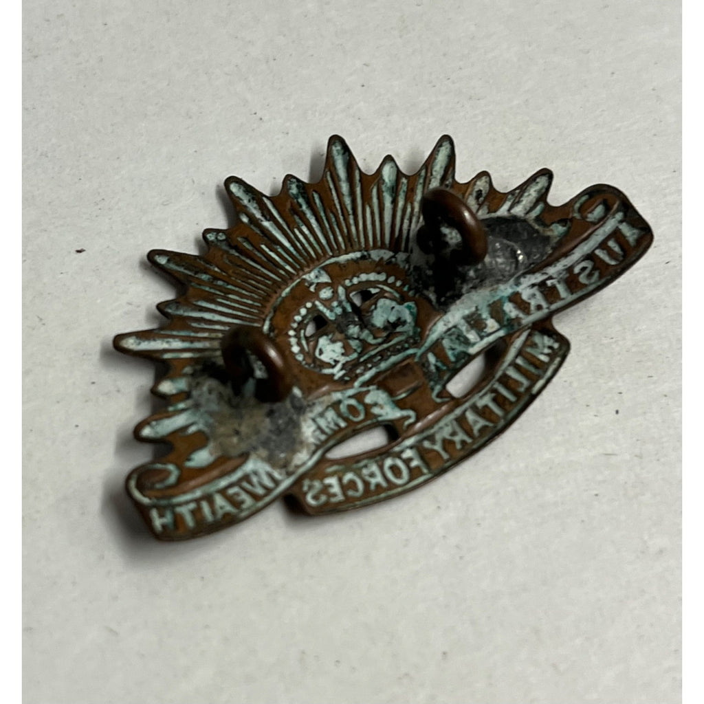 Vintage WW1 WW2 Australian Commonwealth Military Forces + RAEME Hat Pins Badges