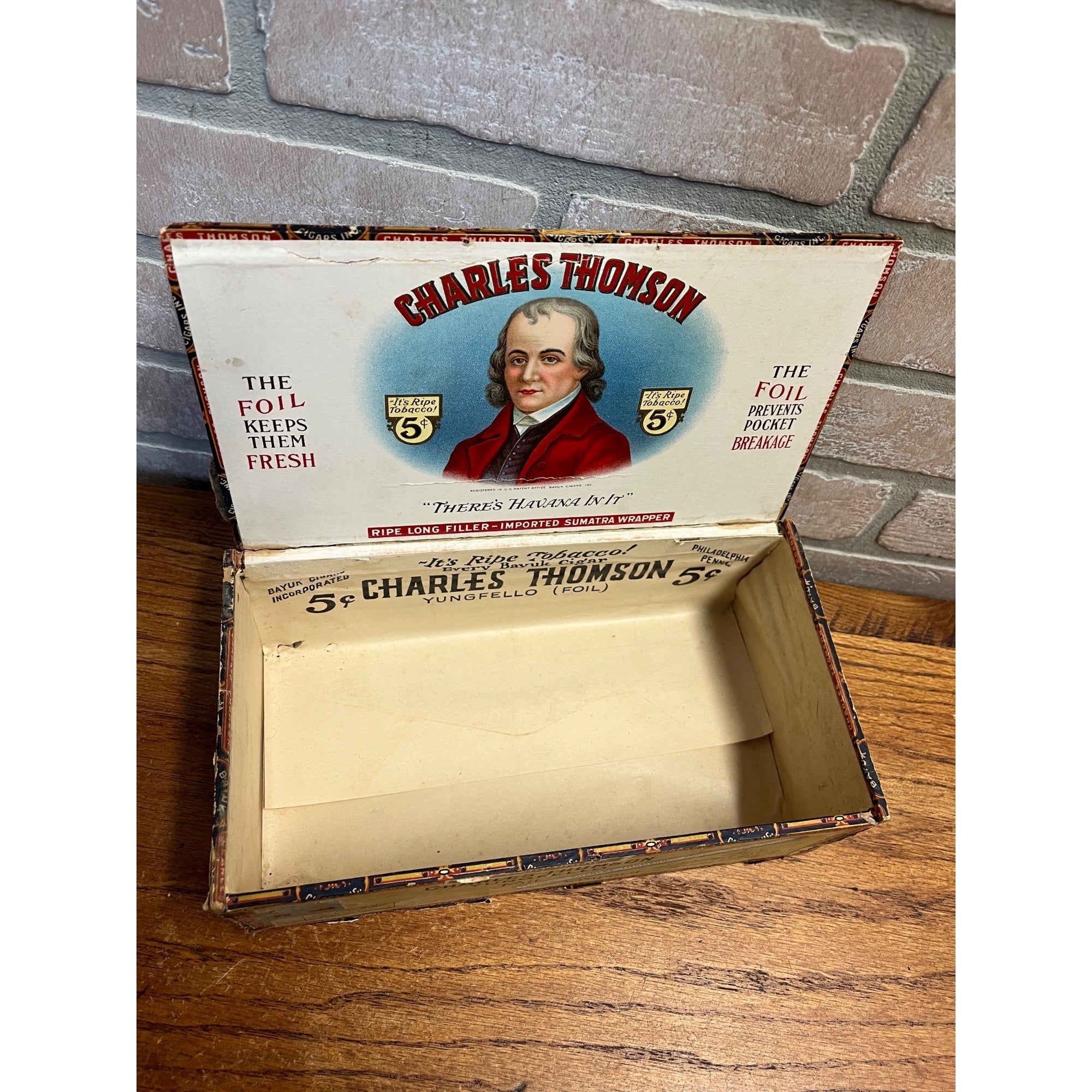 Vintage Charles Thompson Tobacco Wooden Cigar Box Yungfello Foil Wraps Philadelphia, Pennsylvania