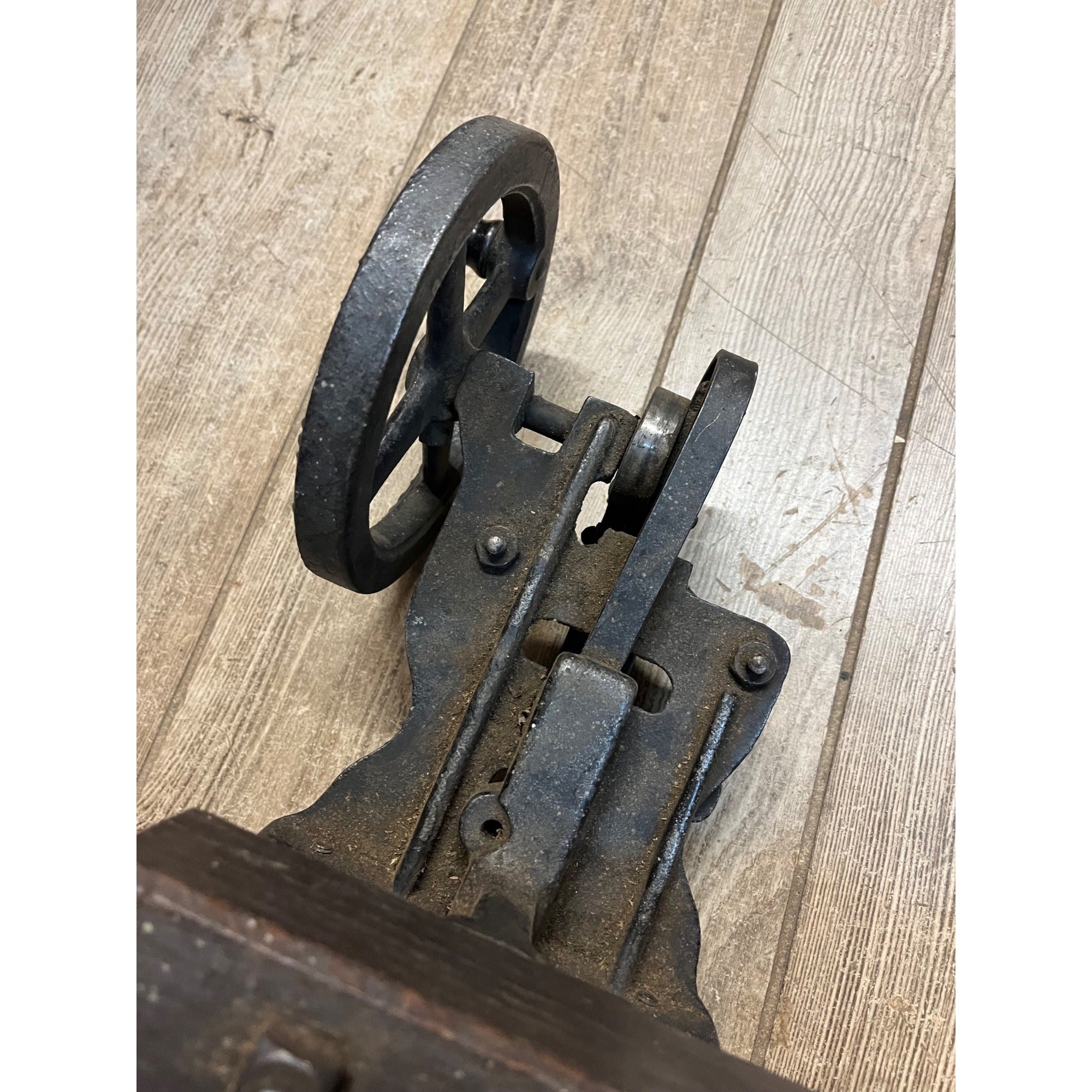 Antique American No. 1 Band Saw Blade Tooth Setter Hand Crank Tool