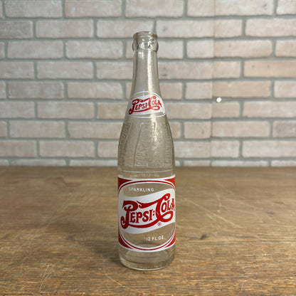 Scarce Pepsi Cola Red White Double Dot 12 Oz Chicago Illinois Soda Bottle