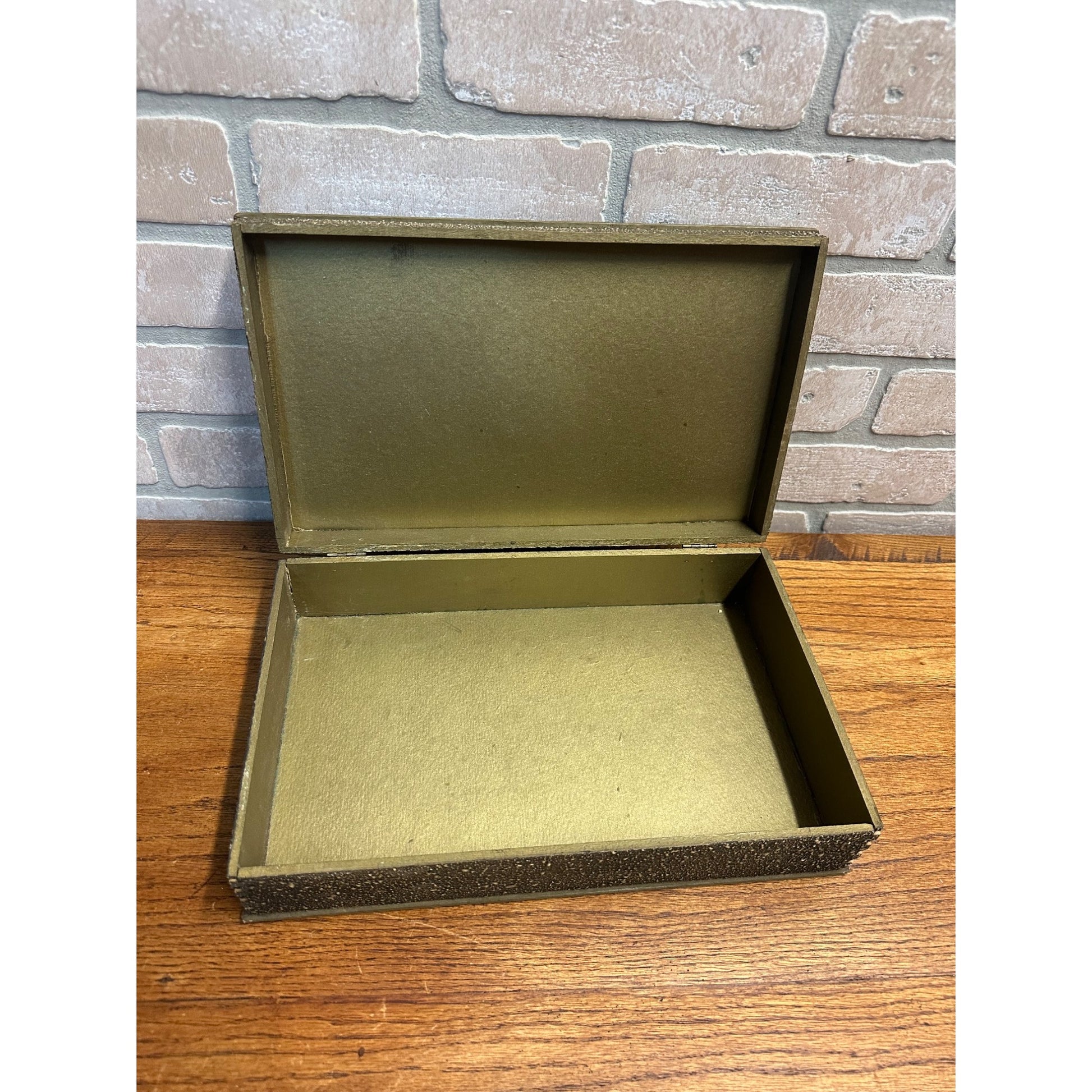 Vintage 1930s Art Deco Nouveau Embossed Wooden Dresser Hinged Box Woman