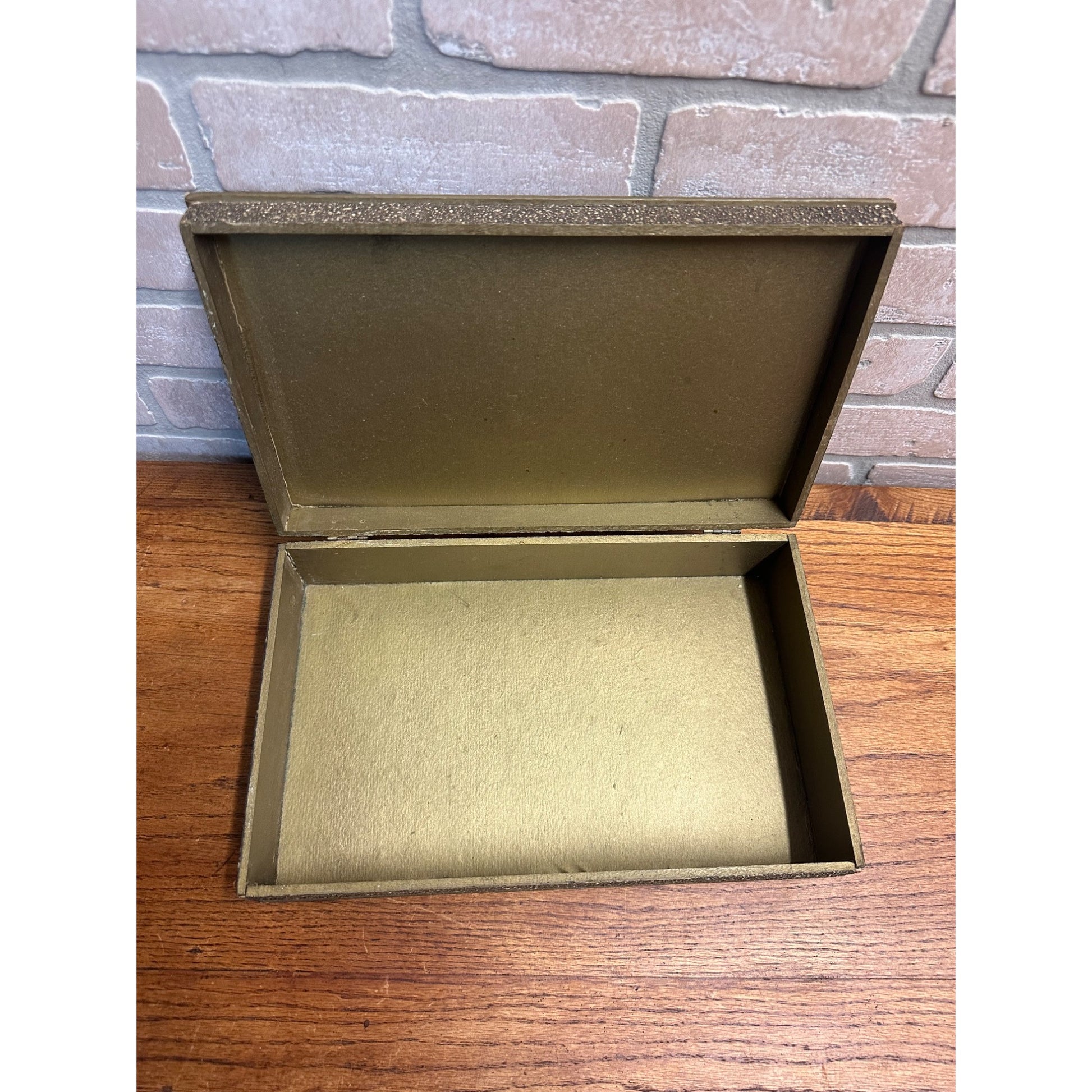 Vintage 1930s Art Deco Nouveau Embossed Wooden Dresser Hinged Box Woman