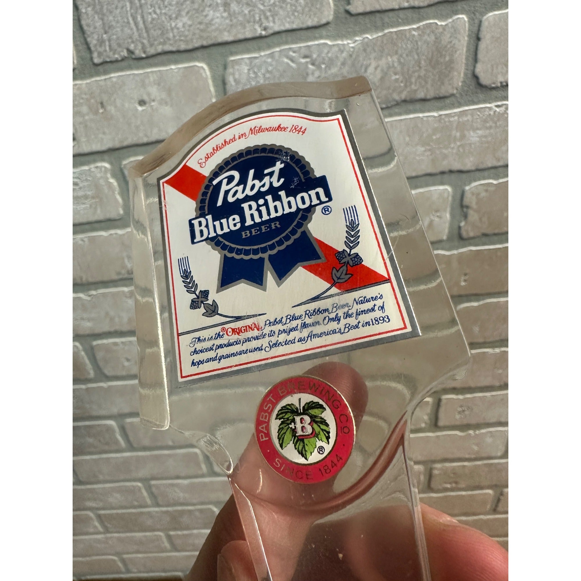 Vintage 1960s Pabst Blue Ribbon Beer Acrylic 5-1/2" Tap Handle Knob Tapper Bar Pub