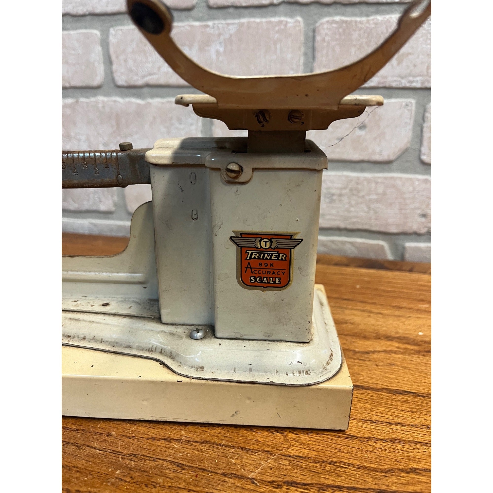 Vintage Triner Beam Scale Apothecary Pharmacy Drug Store White