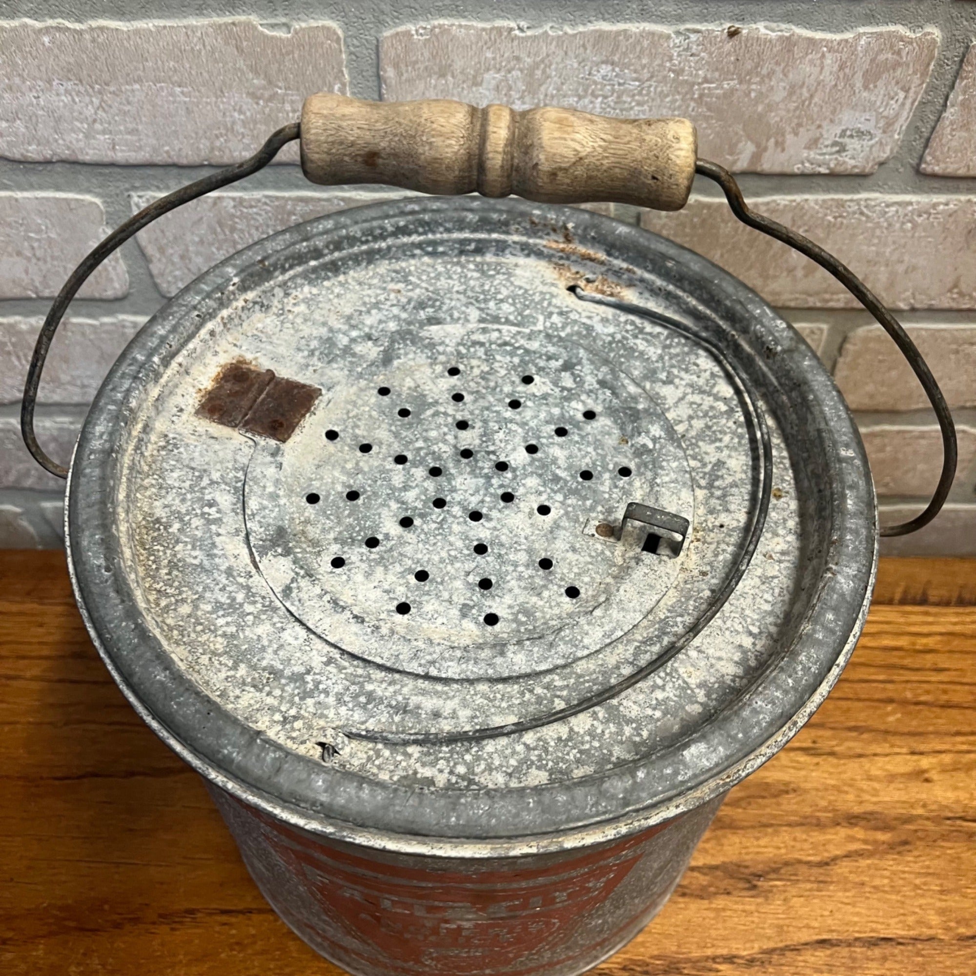Vintage Metal Falls City Minnow Bucket With Lid and Wire Handle With Natural Wood Grip Primitive Cabin Decor