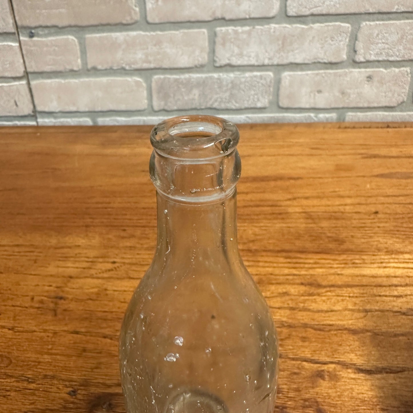 Vintage Herman Engel 8oz Fond du Lac Wis Soda Bottle