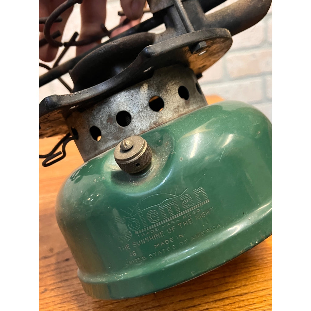 Vintage Coleman Model 500 Speedmaster Single Burner Camp Stove 46-A - Untested