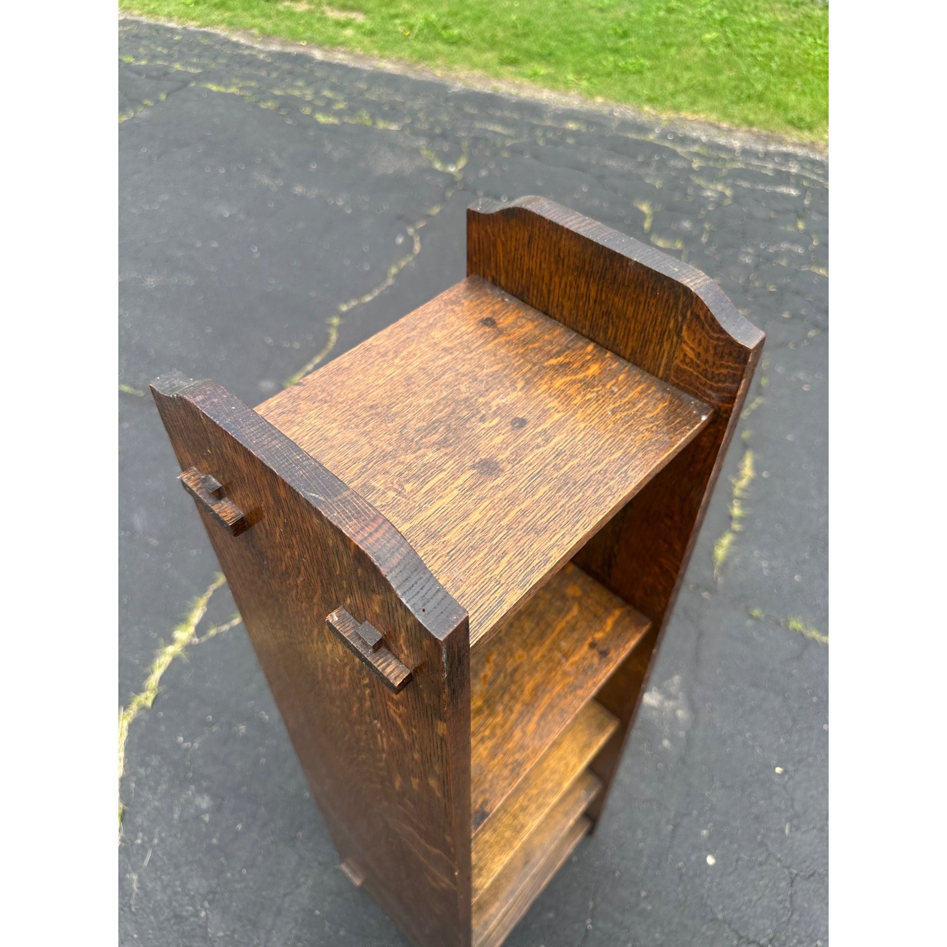 Antique Arts & Crafts Mission Oak Tapered 5-Shelf Bookshelf Book Case