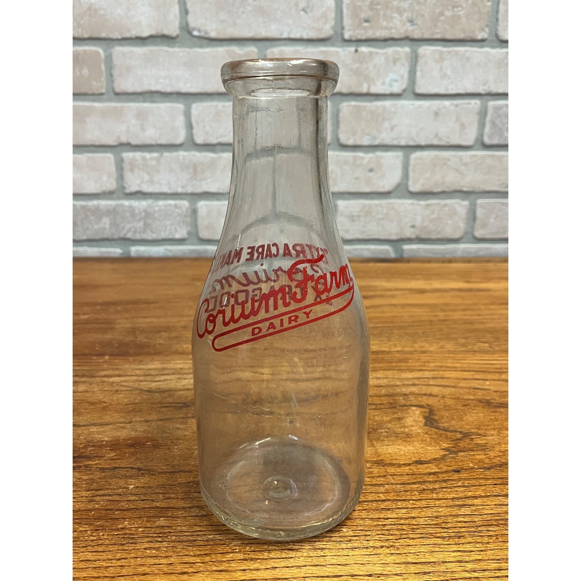 Vintage Corium Dairy ACL Quart Milk Bottle Fond du Lac Wis WI Wisconsin