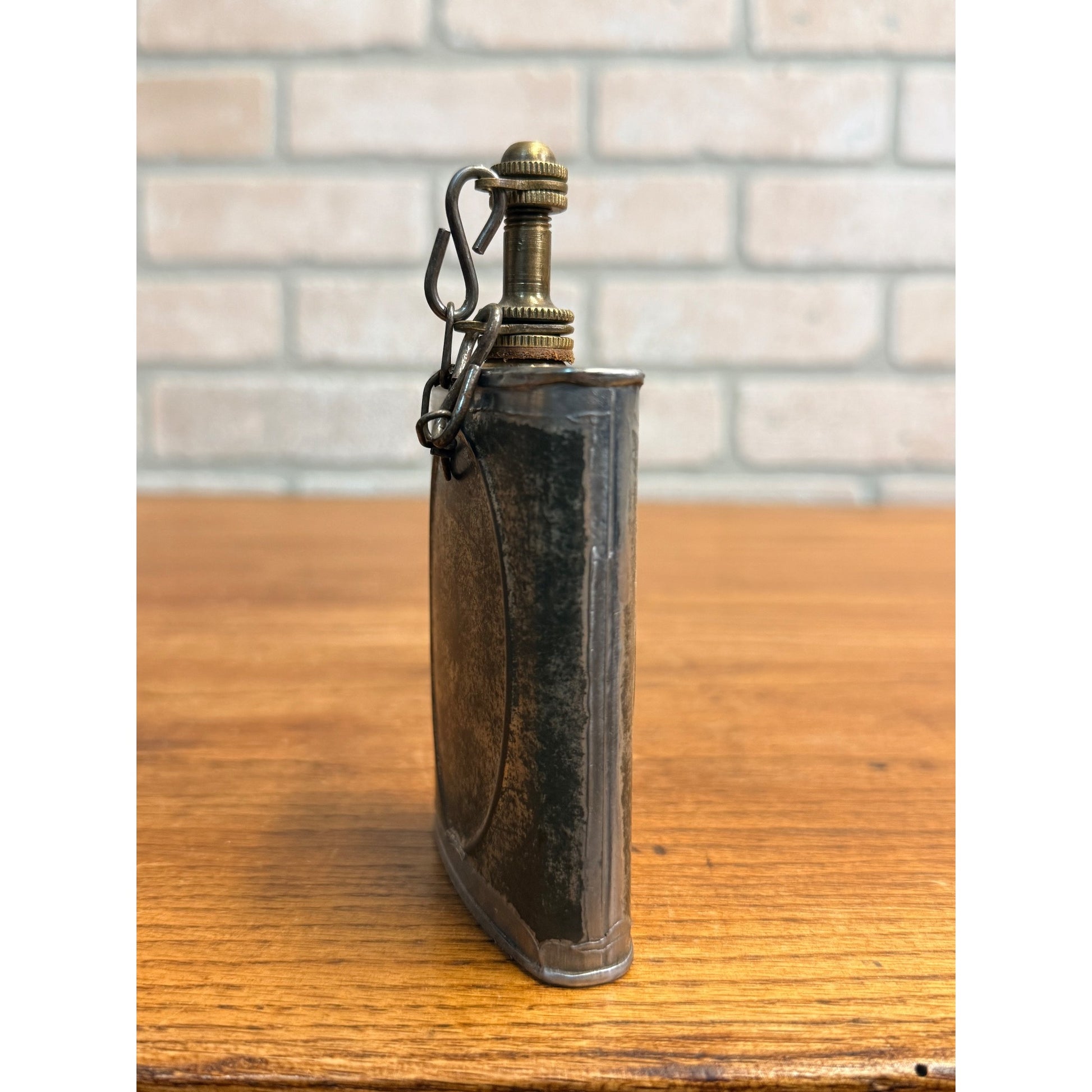 Vintage WWI Flask Type Gun Oiler Oil Can Hand Oiler w/ Brass Threaded Top