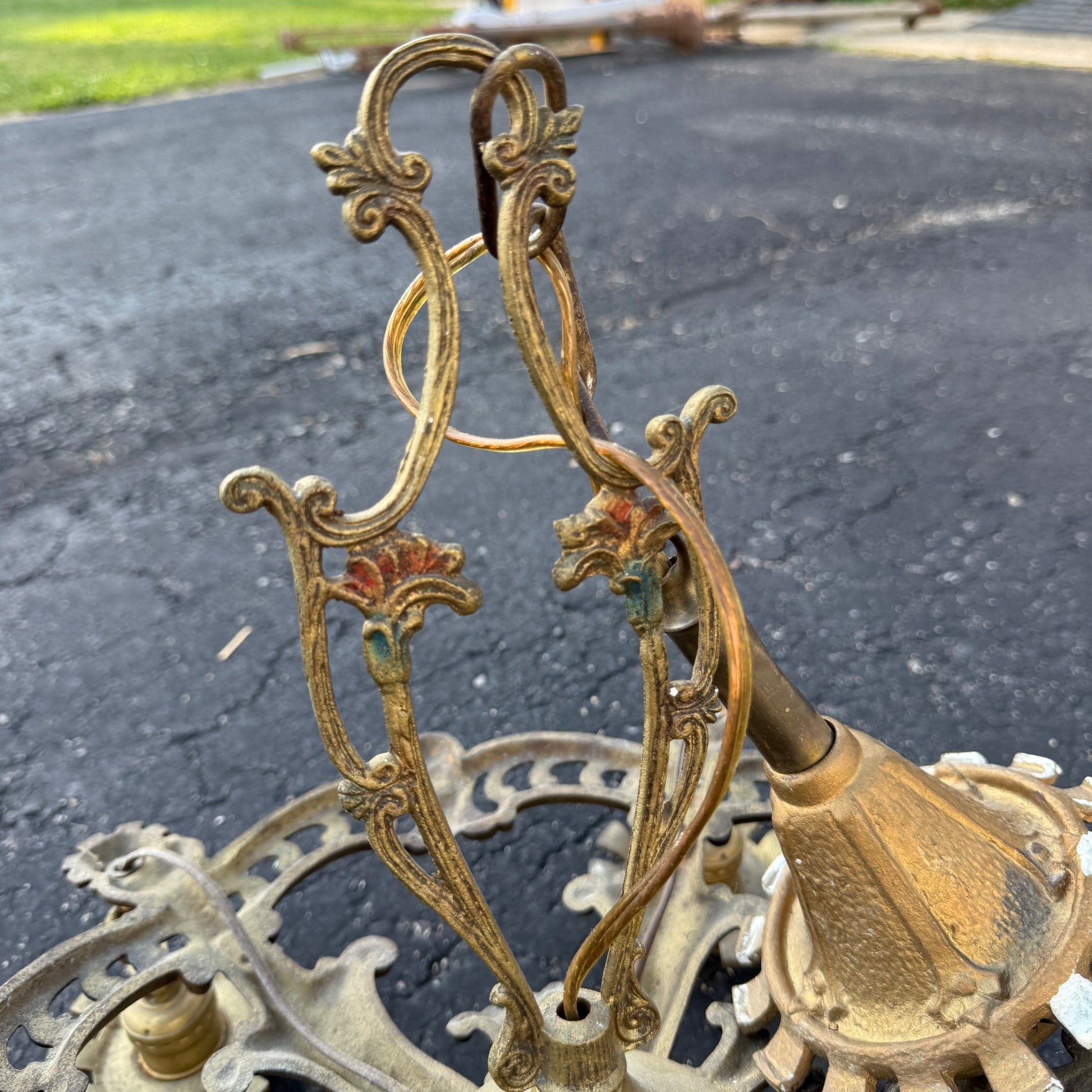 Art Nouveau Era 5-Point Light Fixture Ornate Gold Floral