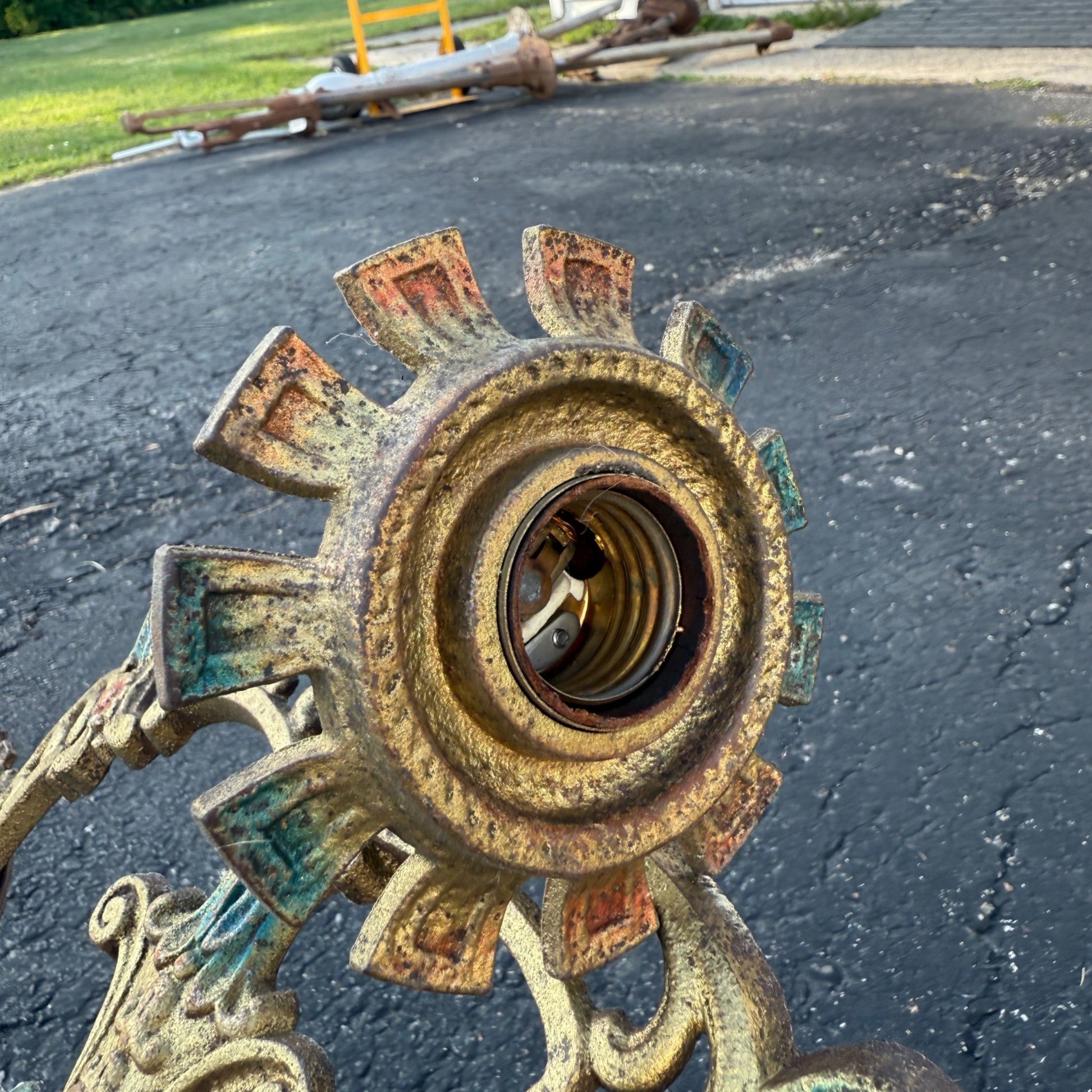 Art Nouveau Era 5-Point Light Fixture Ornate Gold Floral