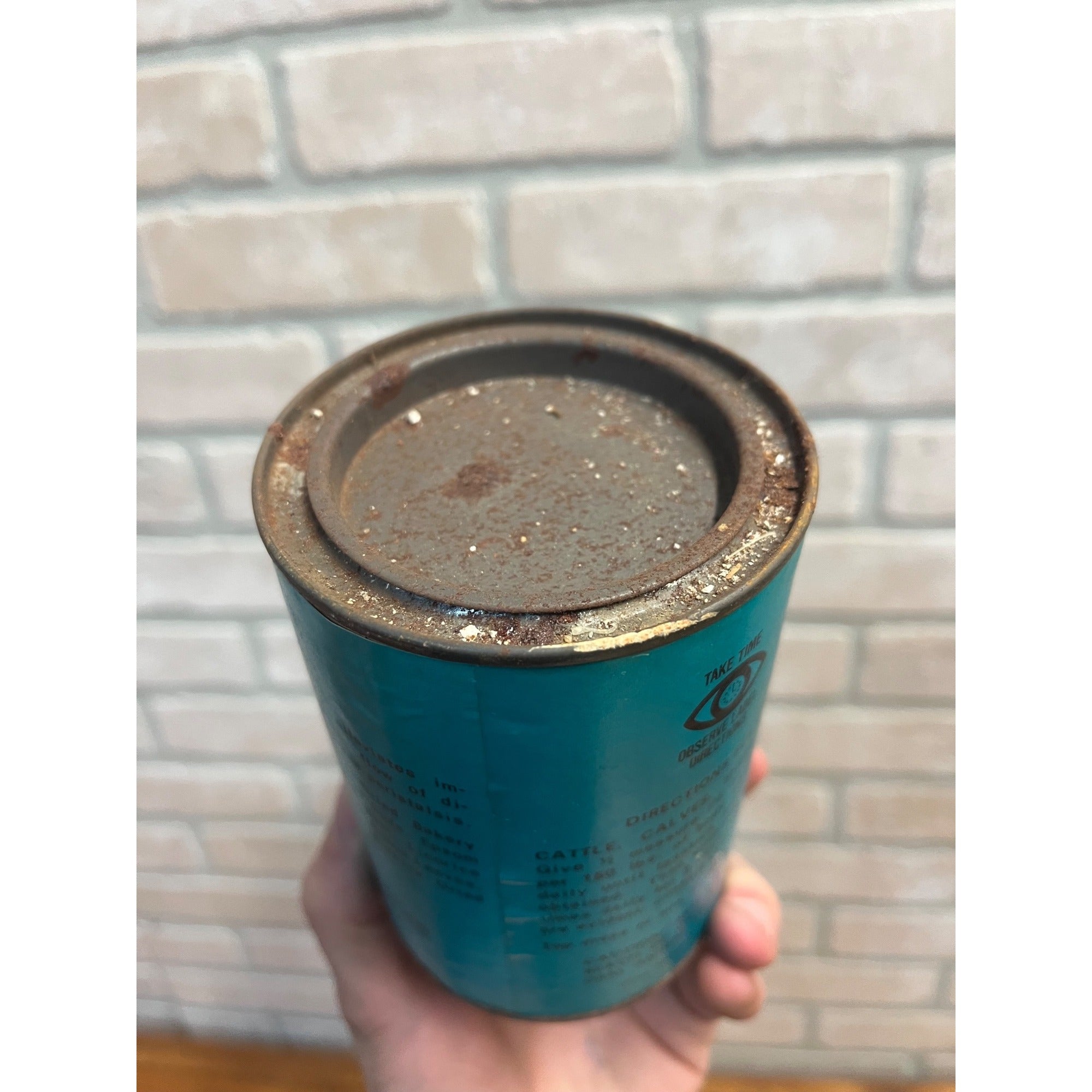 Vintage Roberts Laxoton Cattle & Swine Laxative Veterinary Can