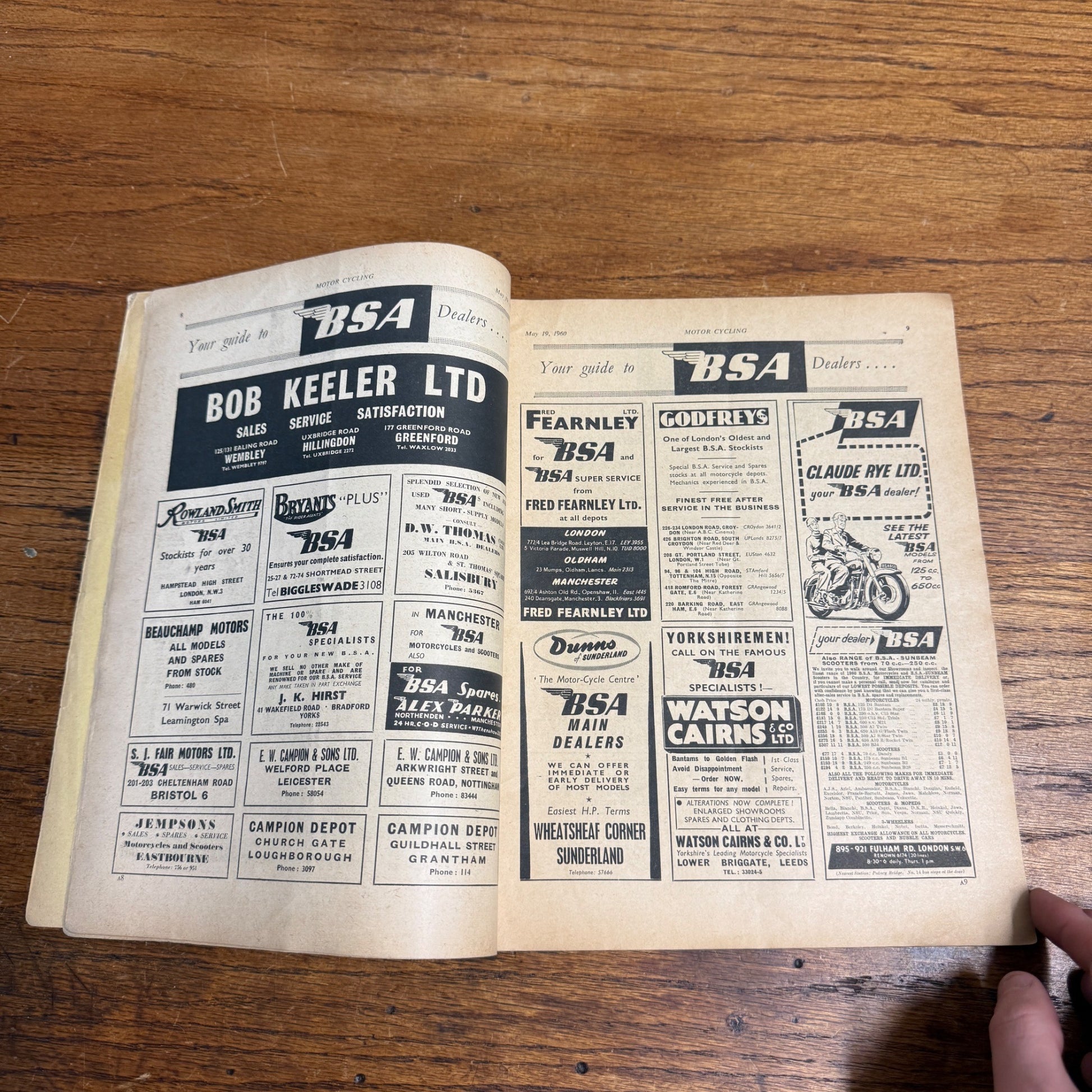 Vintage Motor Cycling Magazine May 1960 Triumph Thunderbird 650cc Motorcycling