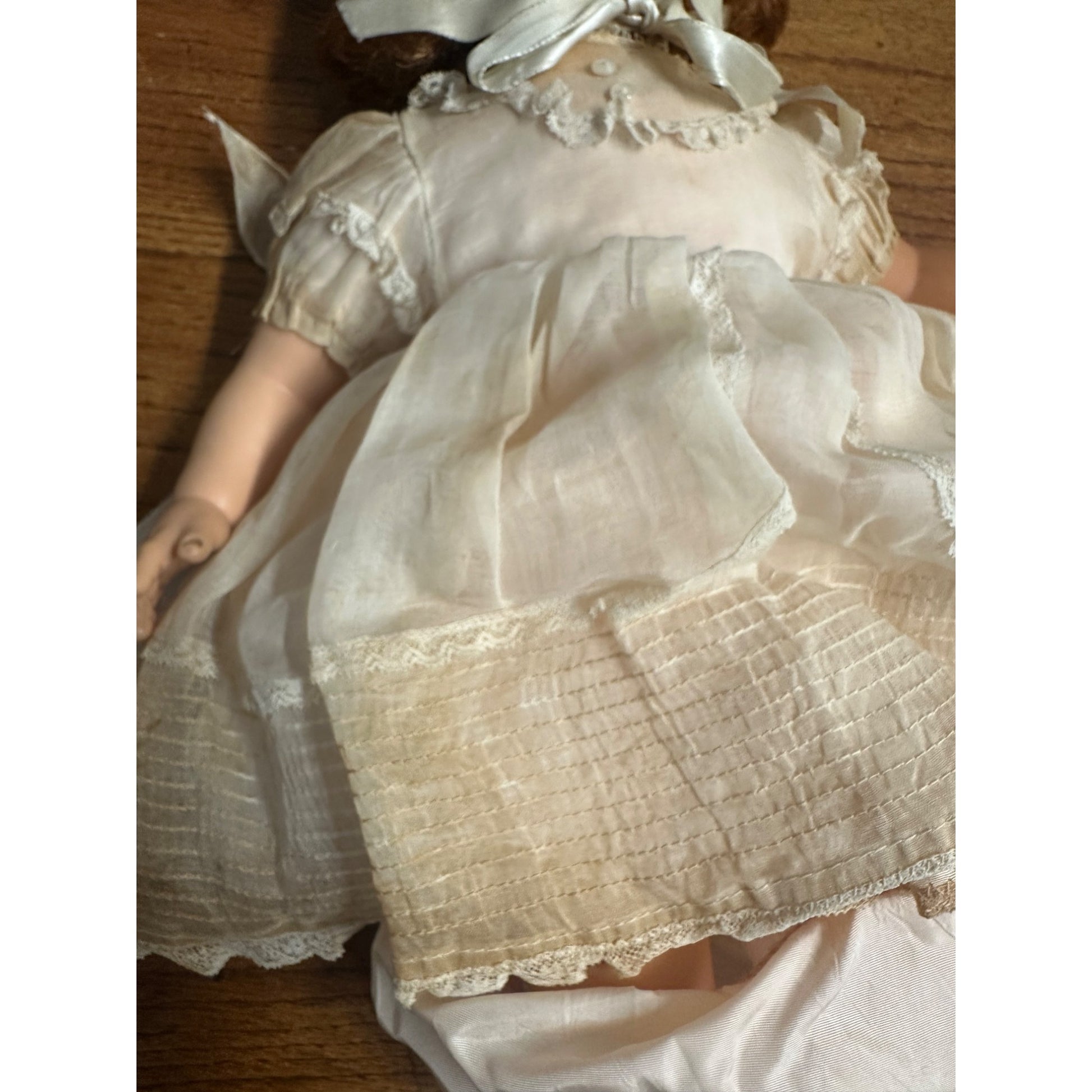 Vintage Madame Alexander Mama Crier Doll Red Hair 18"
