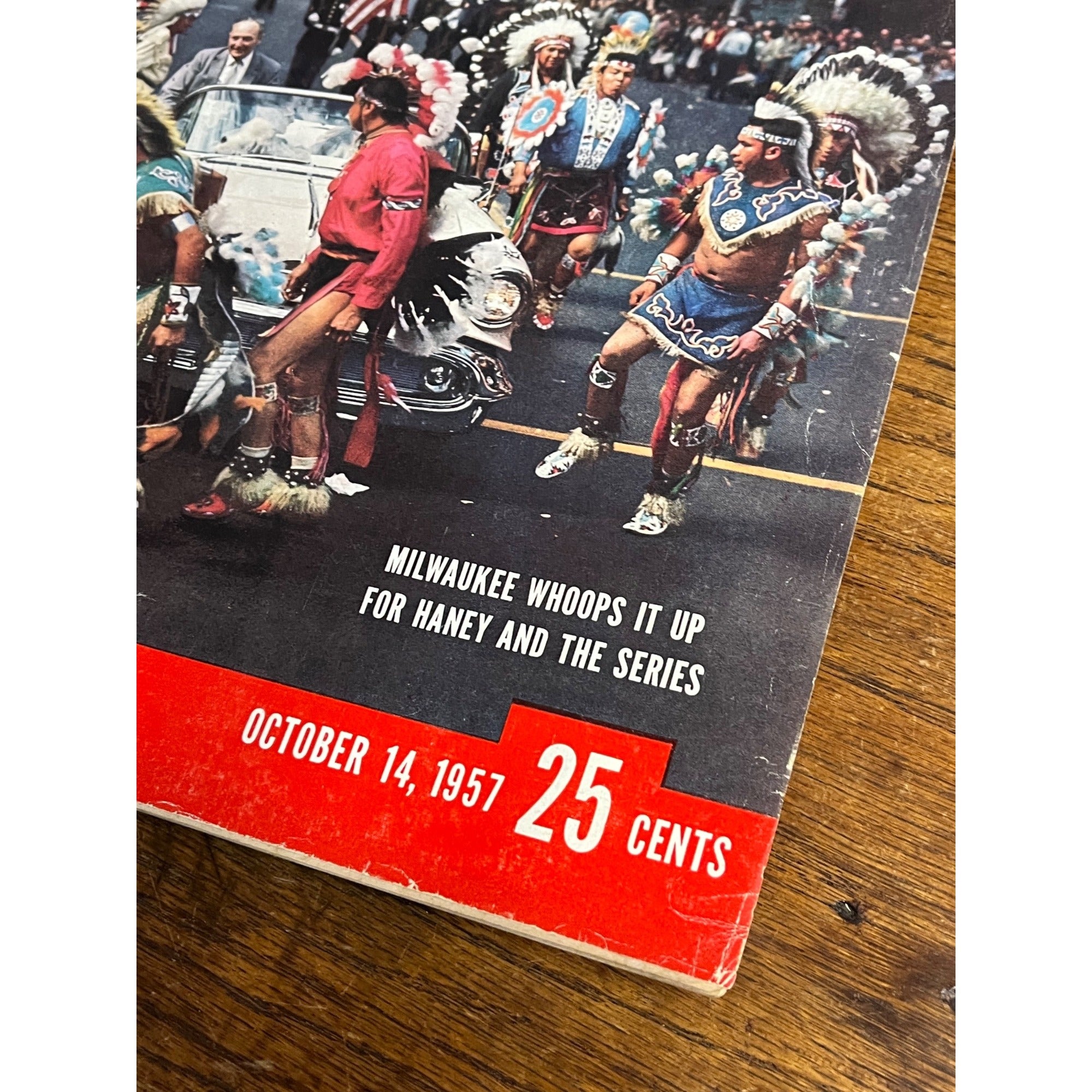 1957 October 14 Life Magazine - Milwaukee Braves World Series Parade Whoops