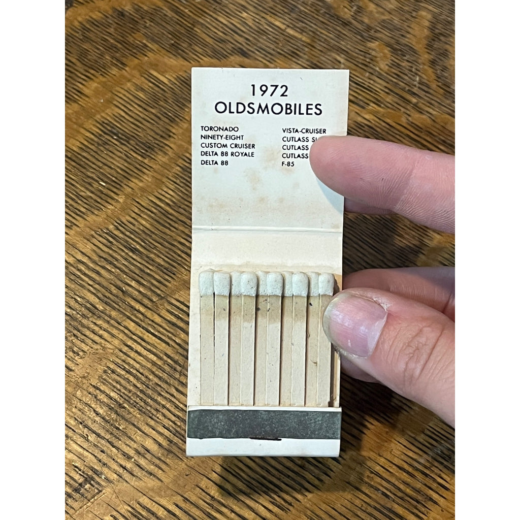 VINTAGE Matchbook Advertising - Badger Oldsmobile Co. Oshkosh, Wi.